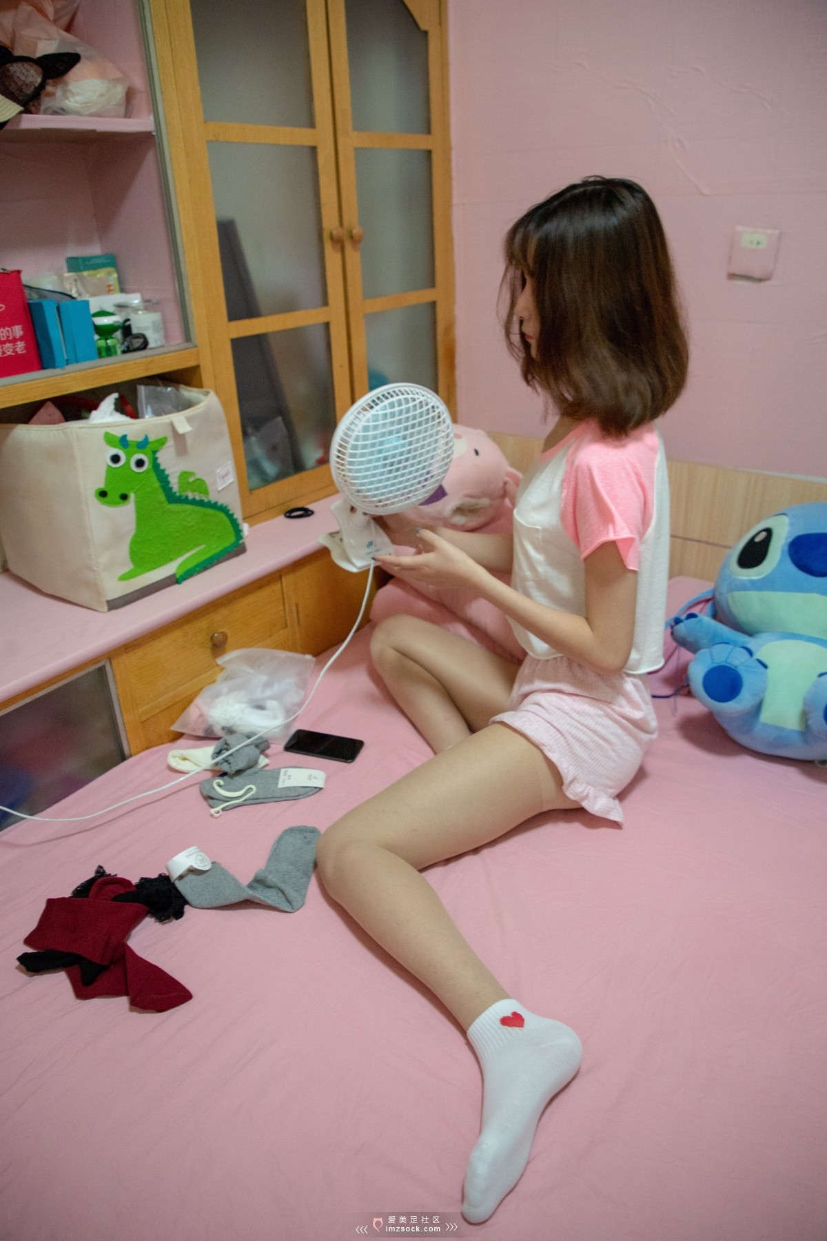 MZSOCK-2018 No.294 猫儿粉嫩系肉丝小白袜【上部】-日更街拍
