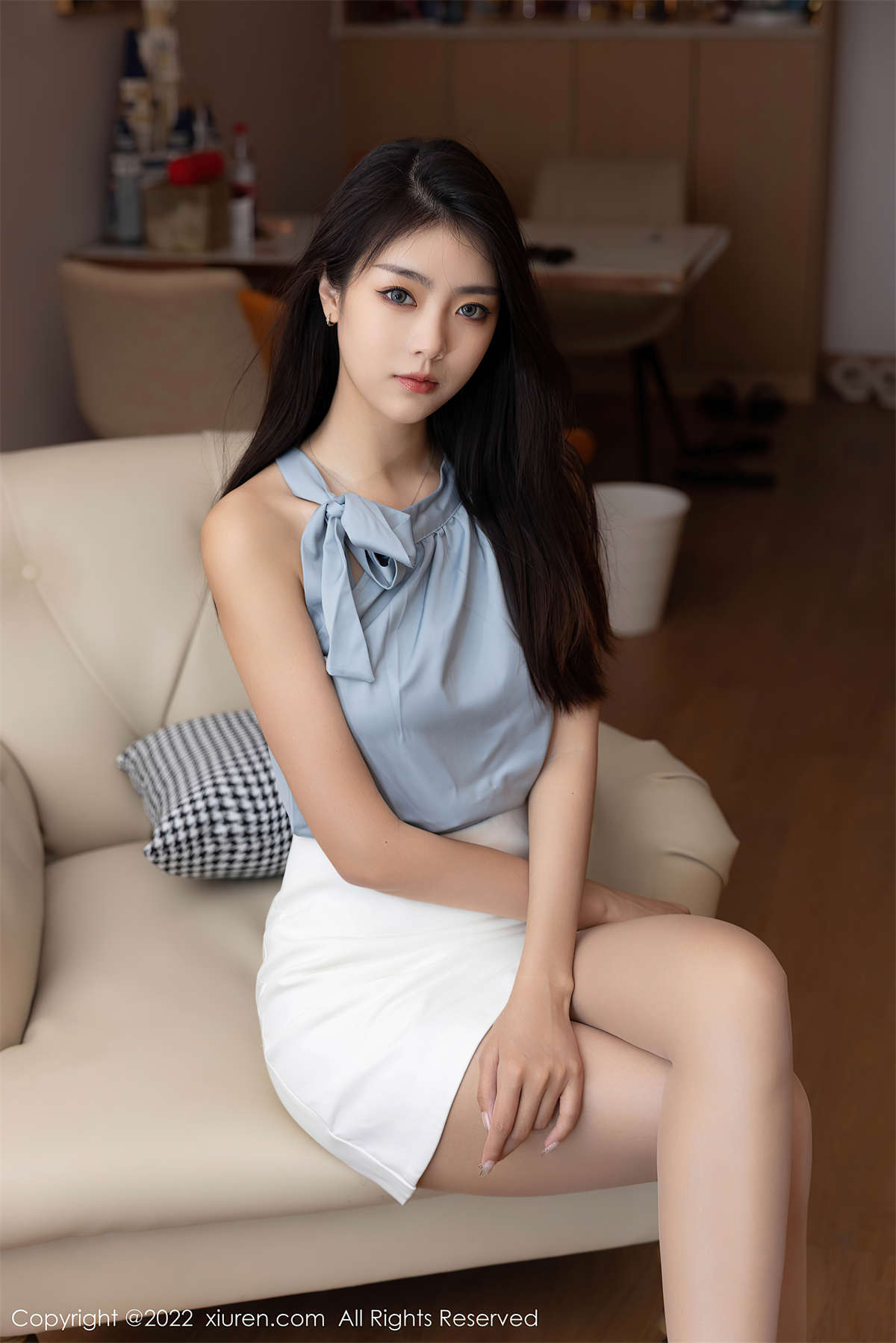 Xiuren秀人网 2022.08.18 NO.5459 可樂Vicky-日更街拍