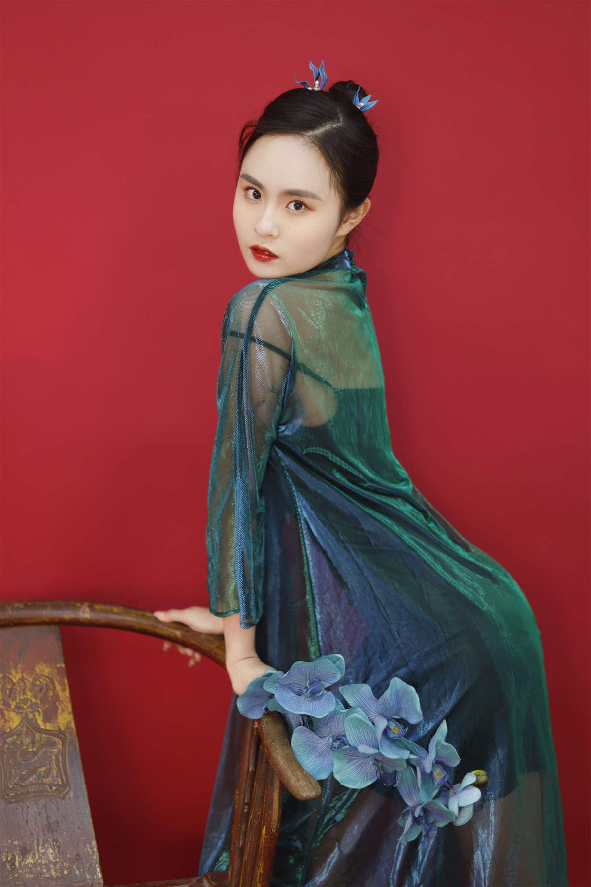 YITUYU艺图语 2022.10.24 陌上花开 橙子-日更街拍