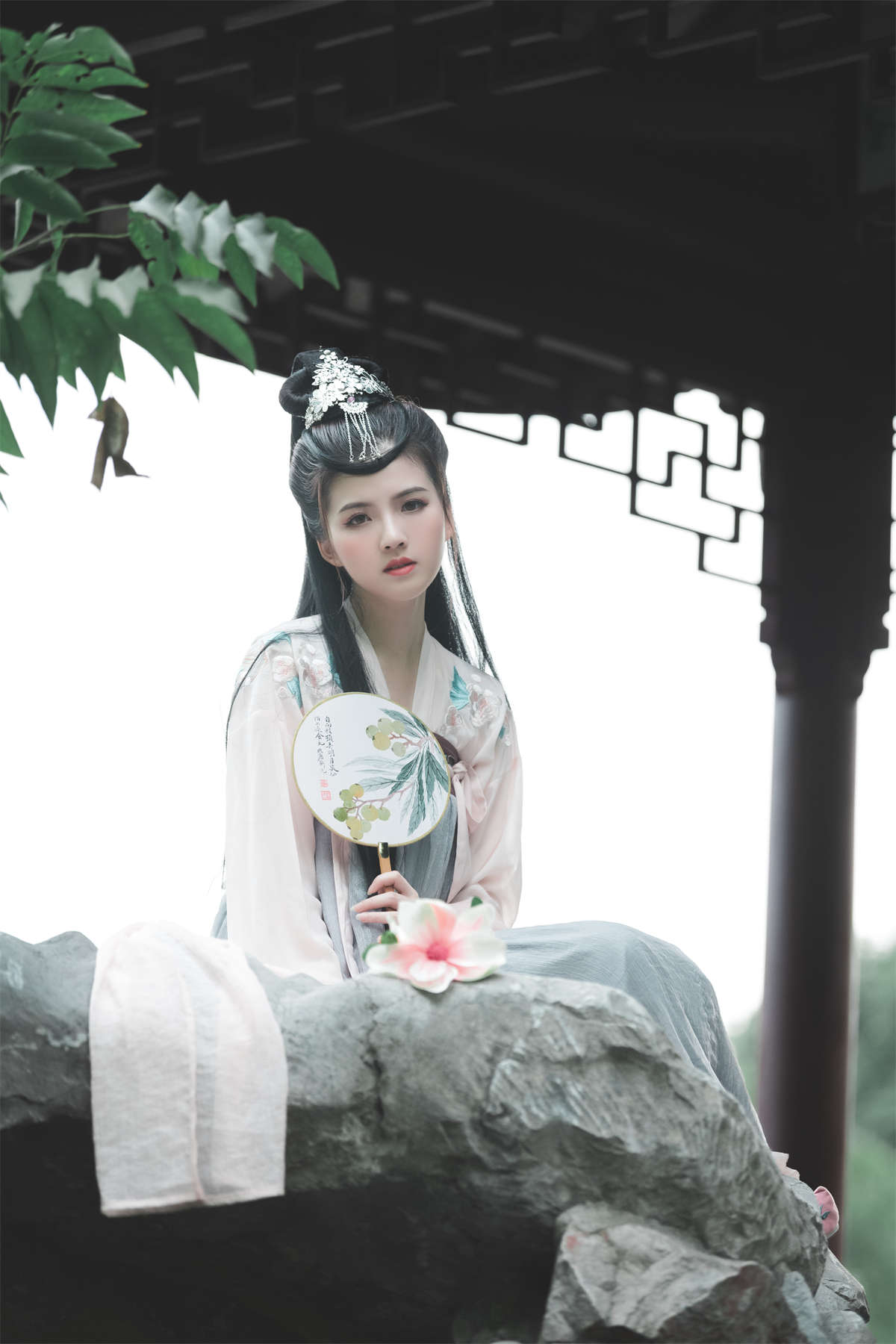 YITUYU艺图语 2022.06.10 莺歌 Dtifa丁小妮-日更街拍