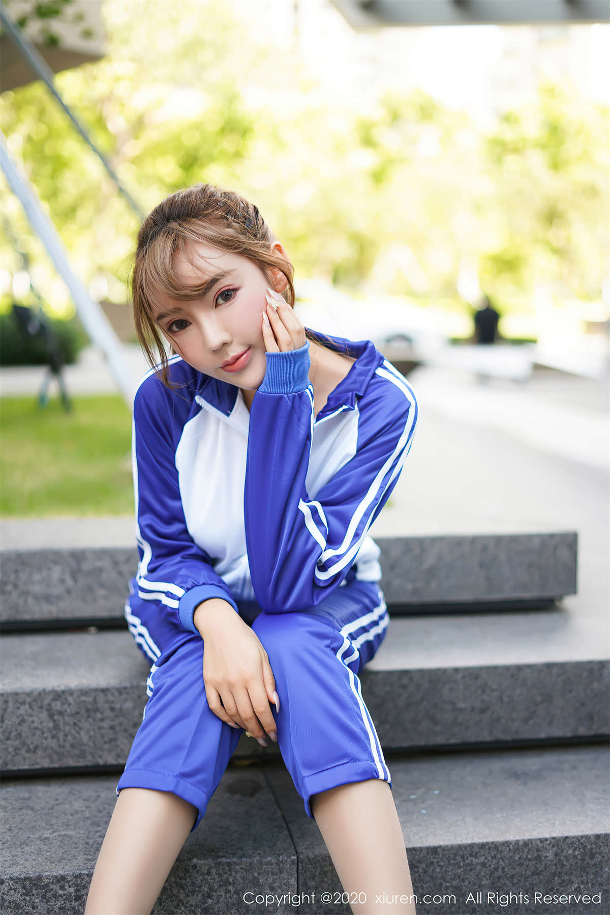 Xiuren秀人网 2020.09.22 NO.2586 萌汉药baby-日更街拍