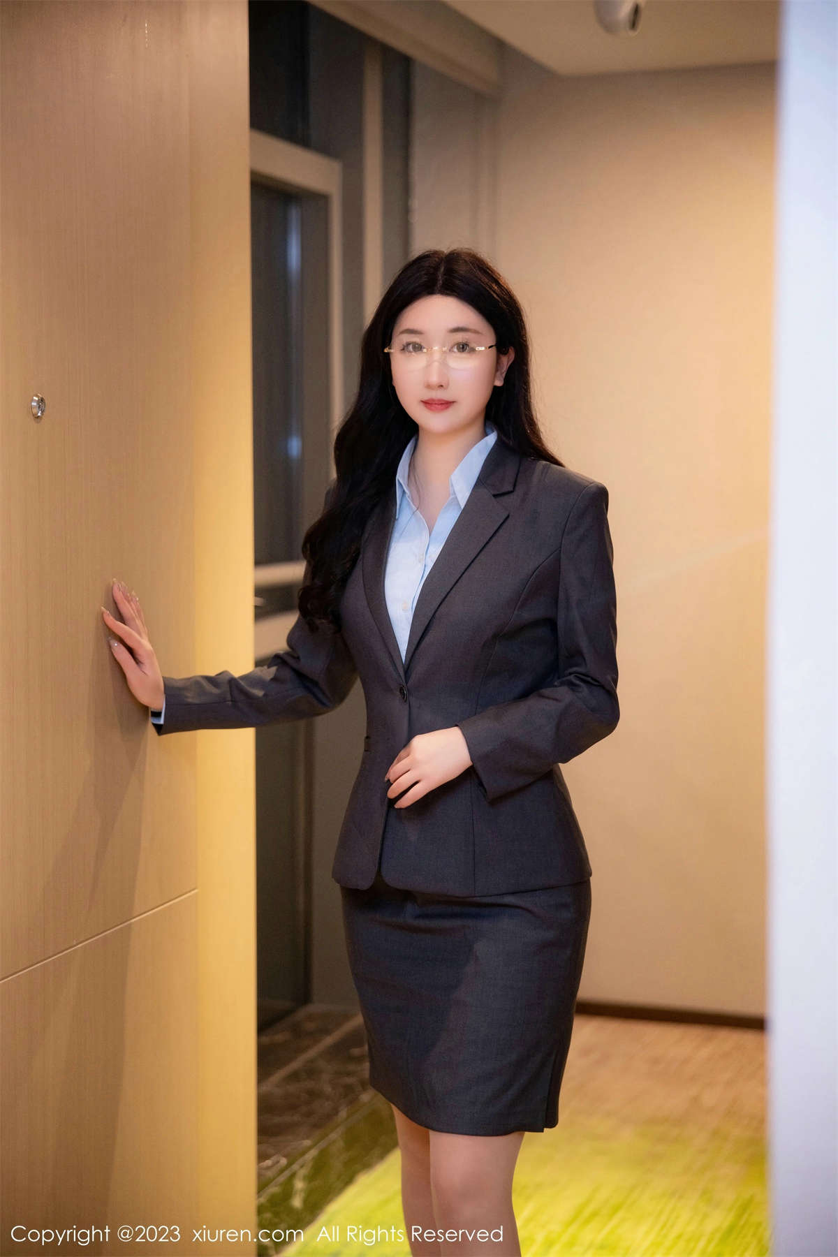 Xiuren秀人网 2023.04.20 No.6607 江真真-日更街拍