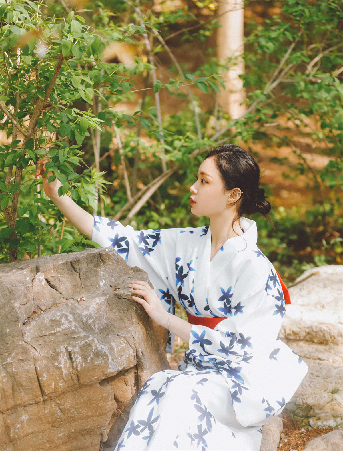 YITUYU艺图语 2022.10.22 樱花季节 小月-日更街拍