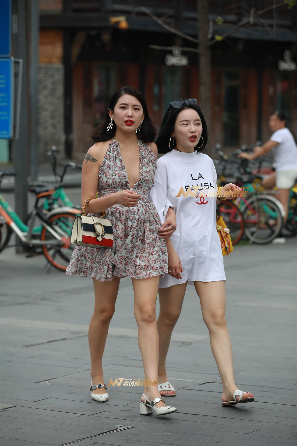 图片[2]-【凯恩赛帖】性感镂空裙-日更街拍