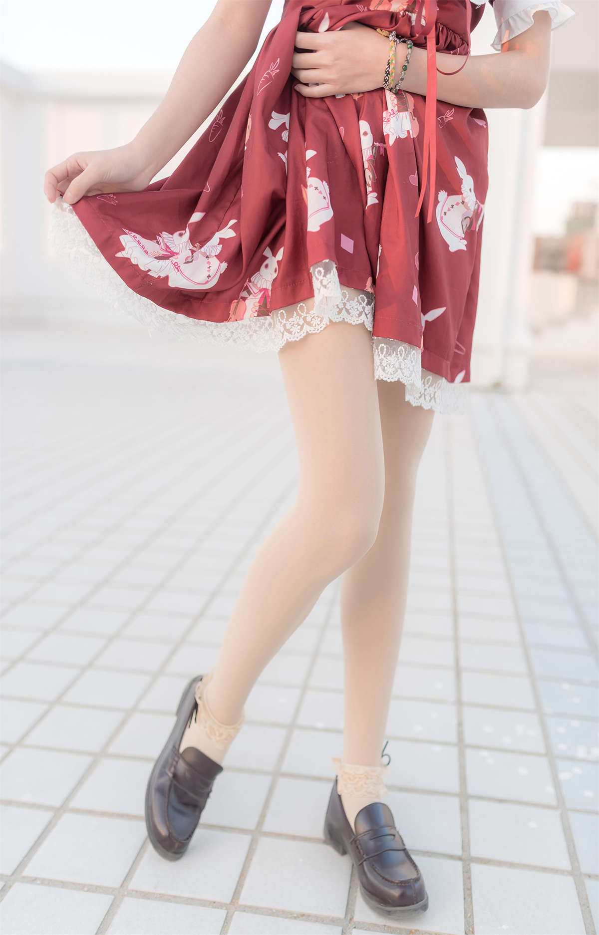 风之领域 NO.154 街道上的红裙女孩-日更街拍