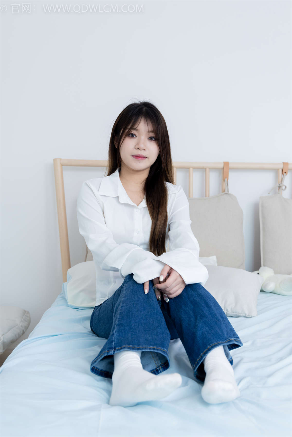 物恋传媒 NO.1699 闪闪-橘子汽水-日更街拍