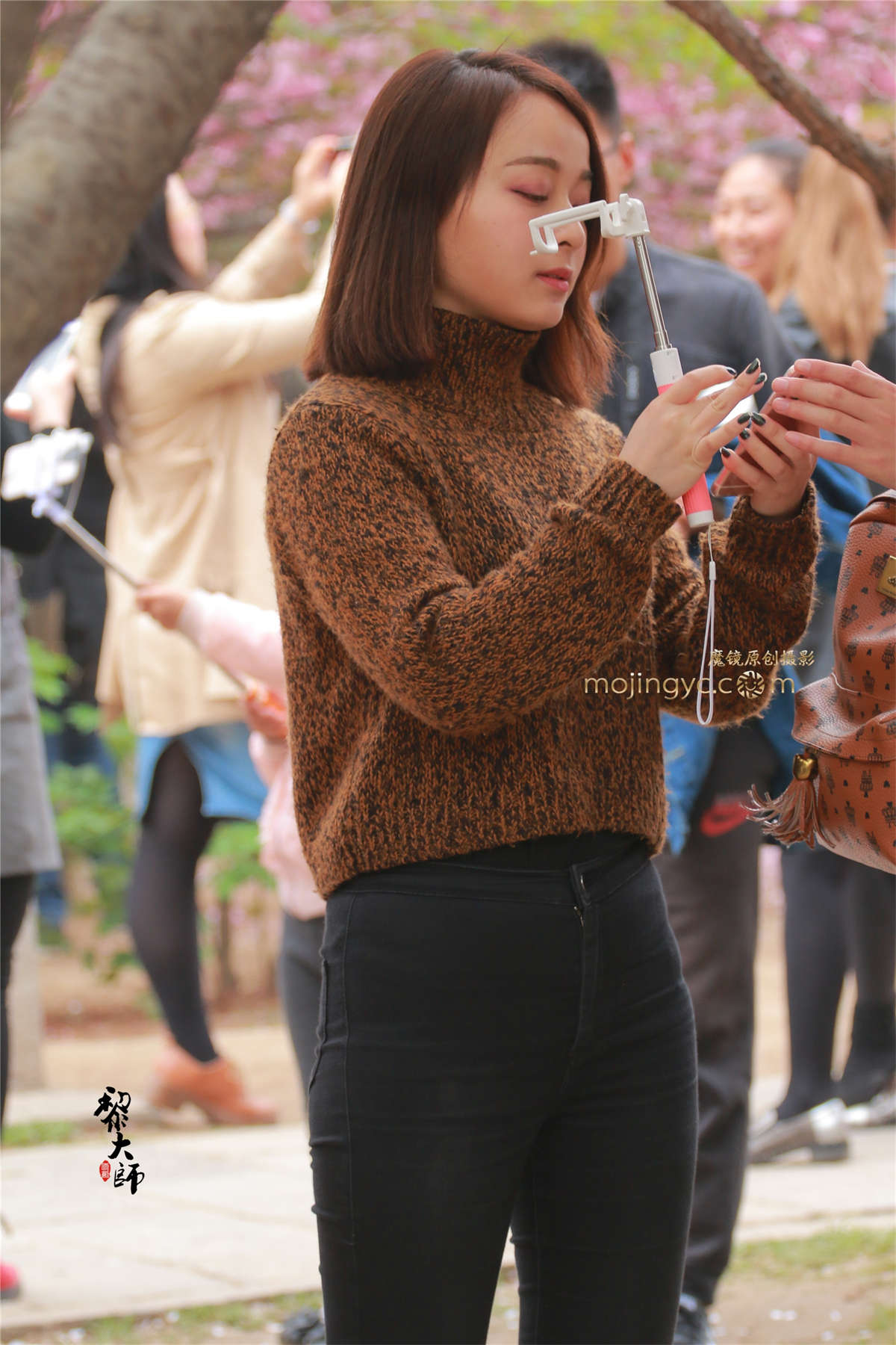 图片[2]-【女人与花系列】紧绷的黑牛（30P）-日更街拍