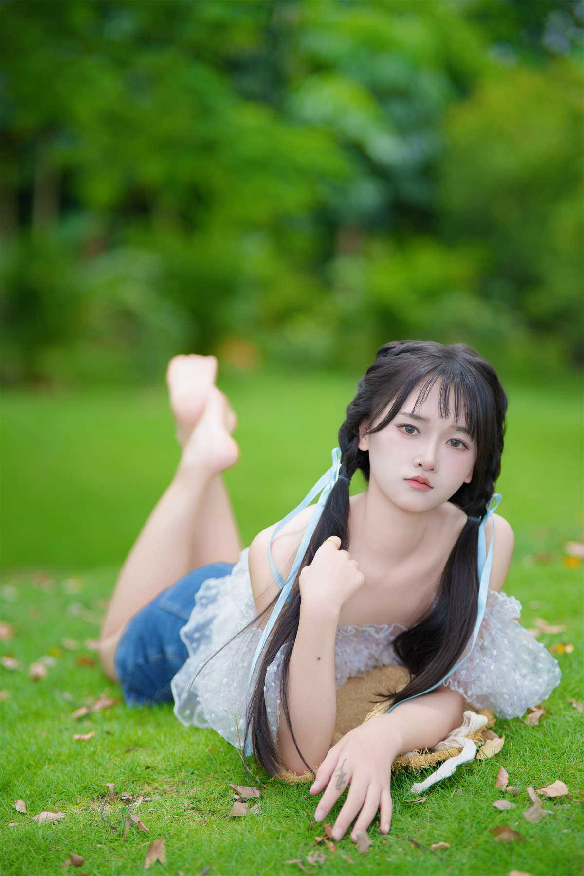 YITUYU艺图语 2024.10.01 泛着光的夏日 小小雨插图1