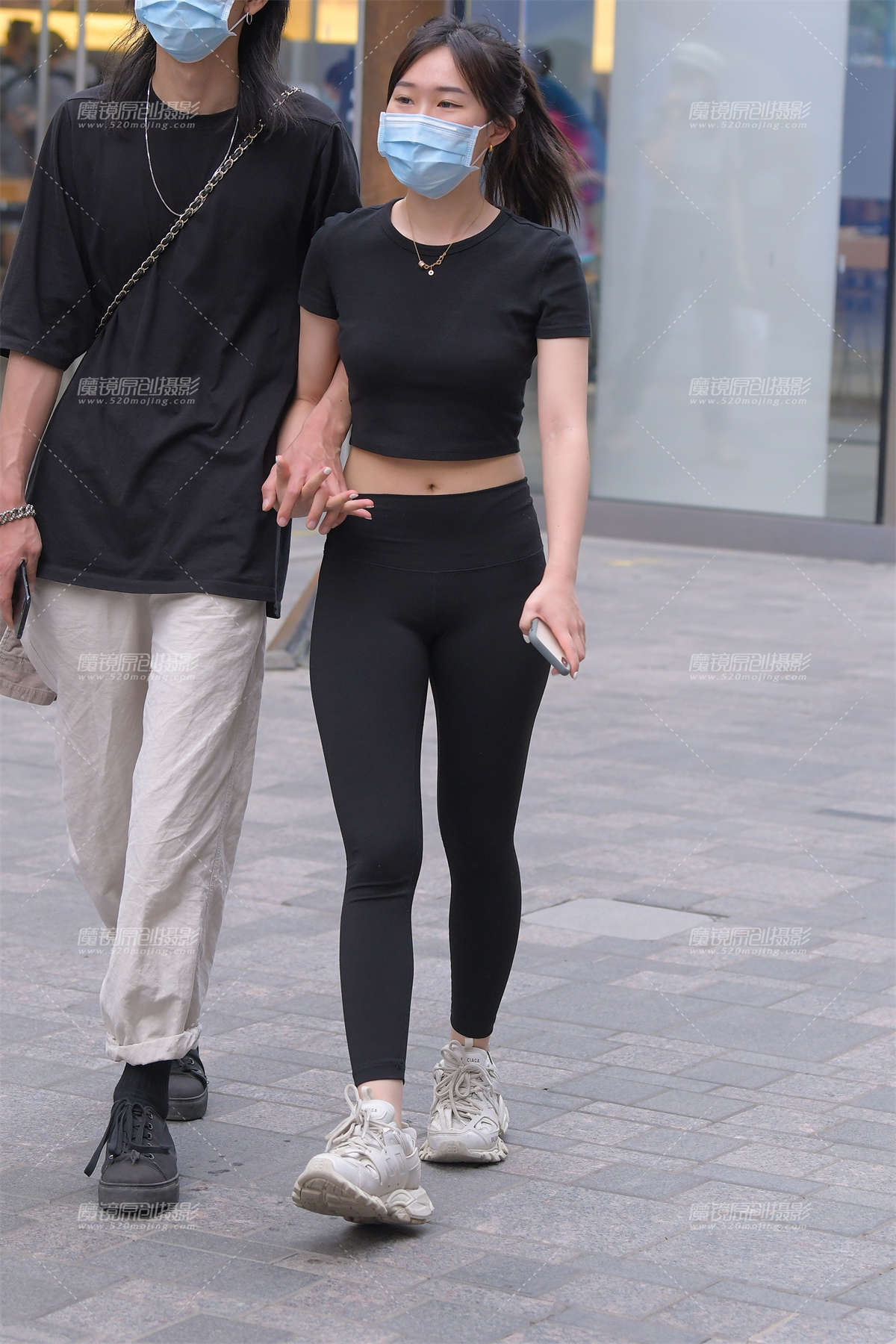 【红石赛贴】黑色瑜伽裤小妹-日更街拍