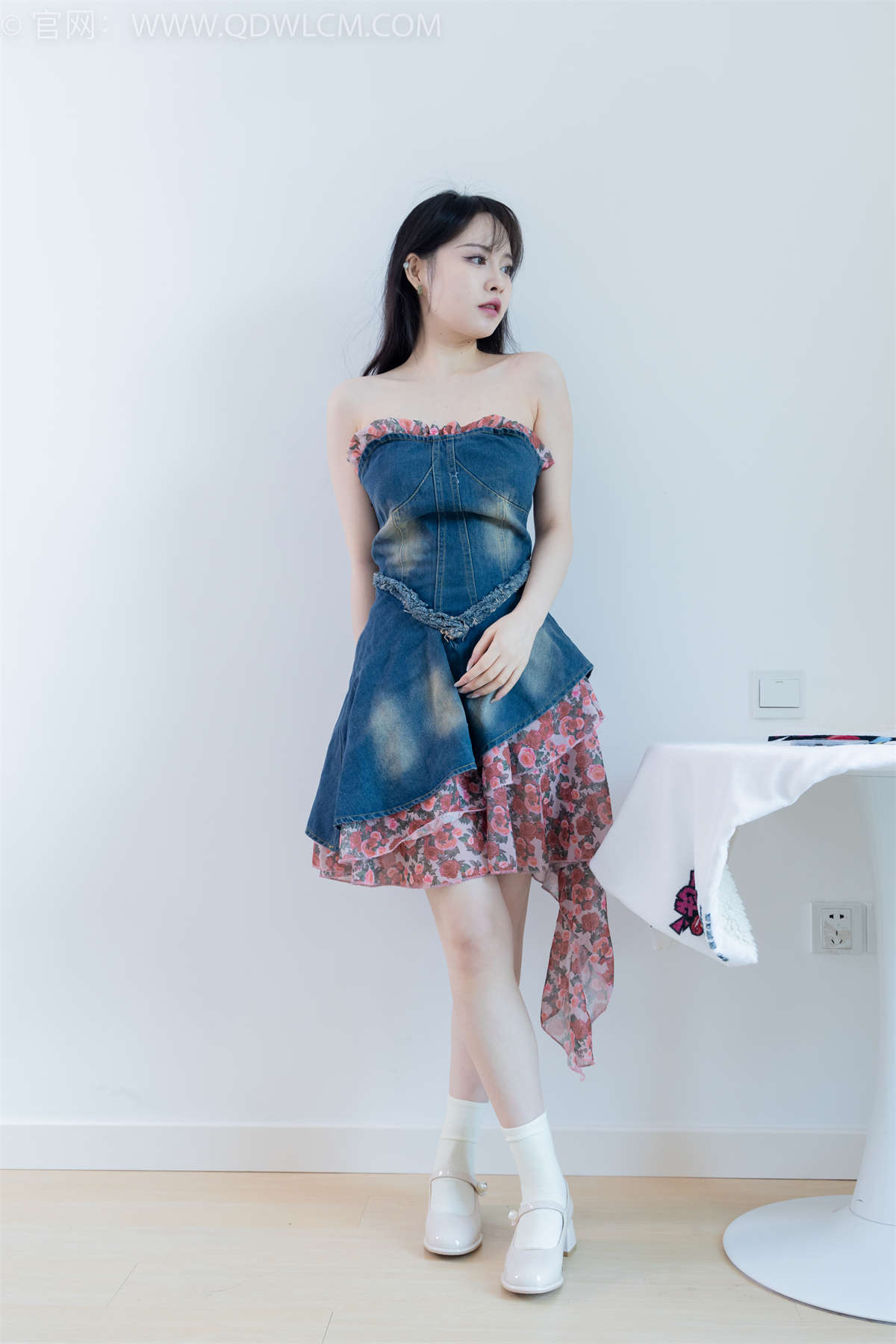 图片[2]-物恋传媒 NO.1806 小酒-新人驾到-日更街拍