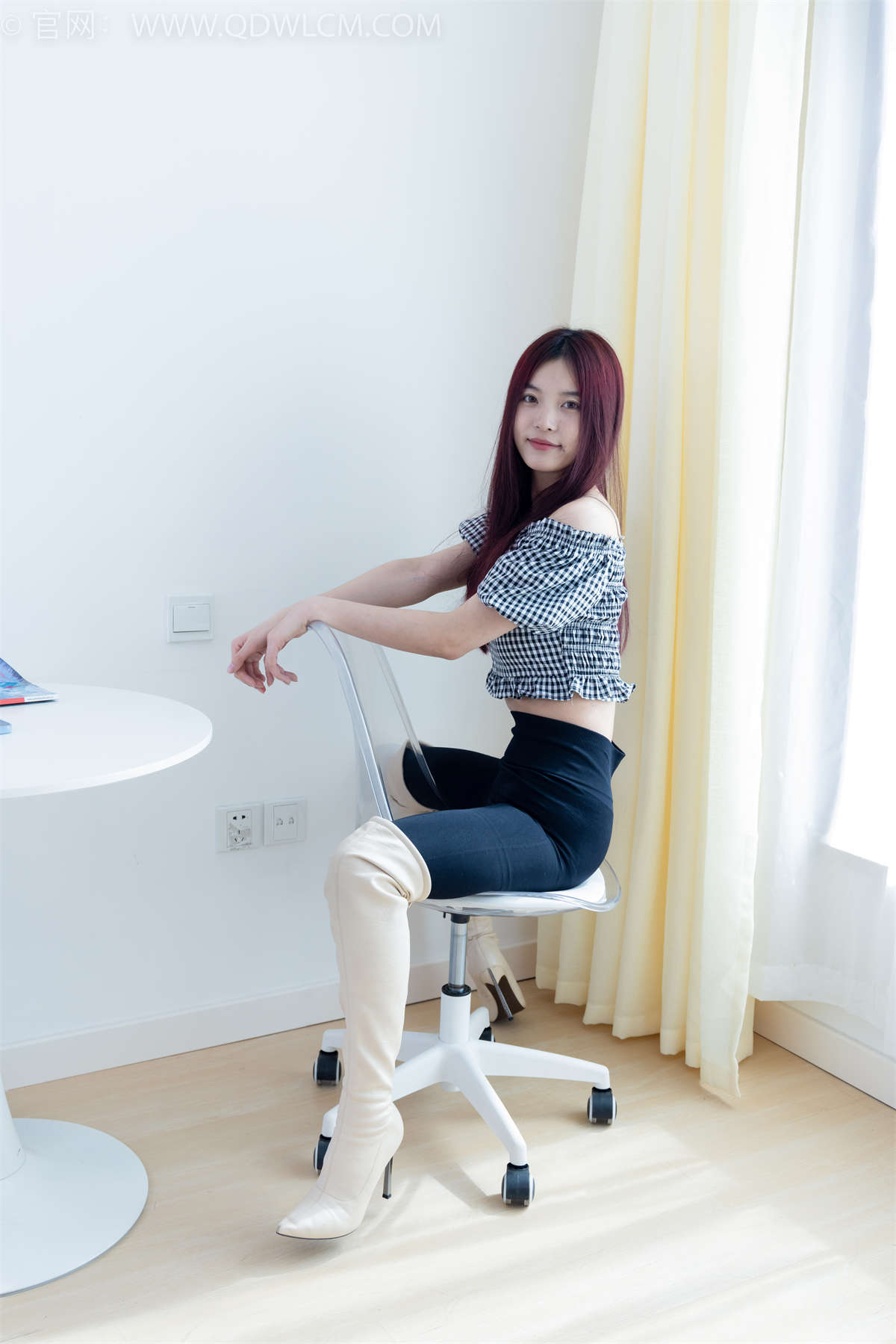 物恋传媒 NO.1948 茯苓-莺歌燕舞-日更街拍