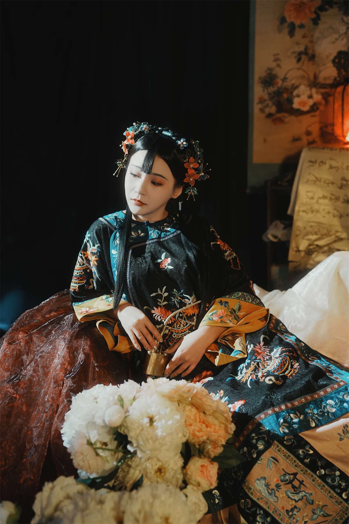 YITUYU艺图语 2023.05.23 迷醉清汉 罗拉-日更街拍