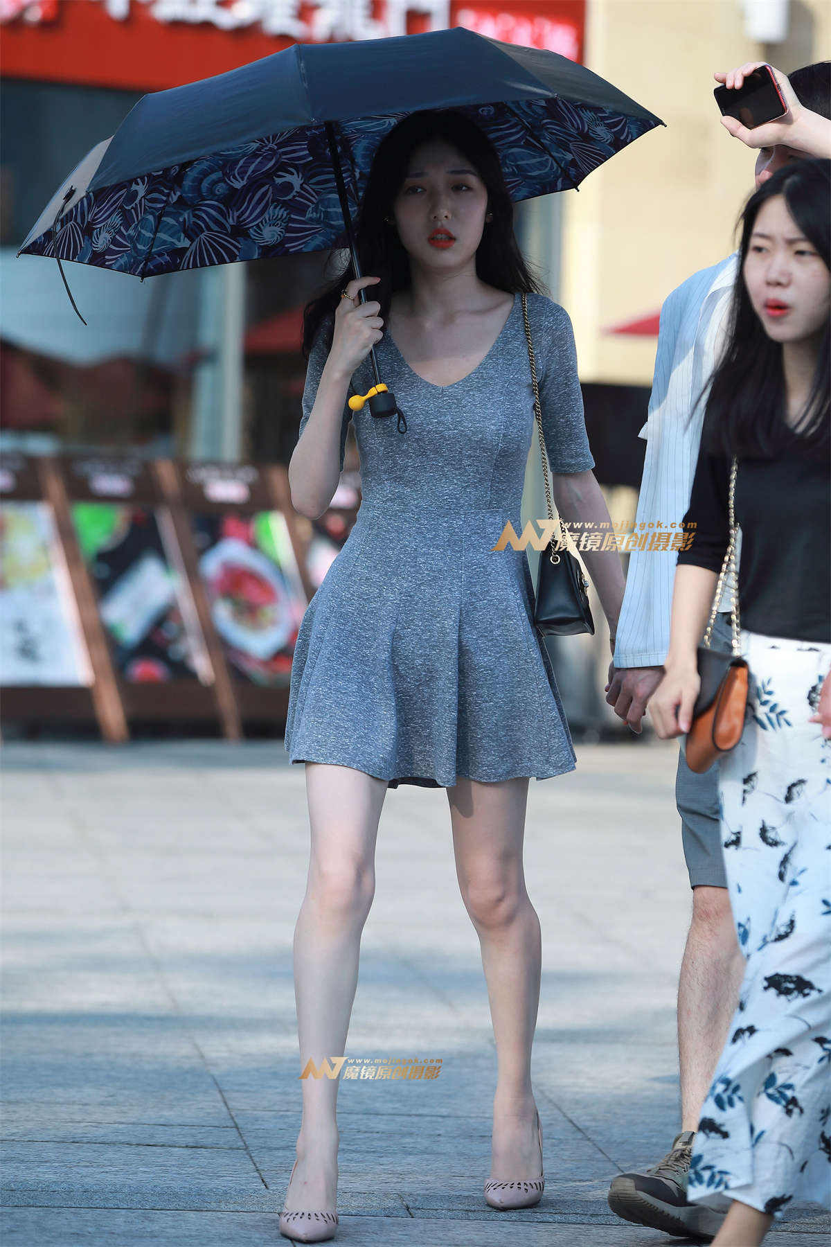 【风舞赛贴】连衣裙，高跟，身材好又漂亮-日更街拍