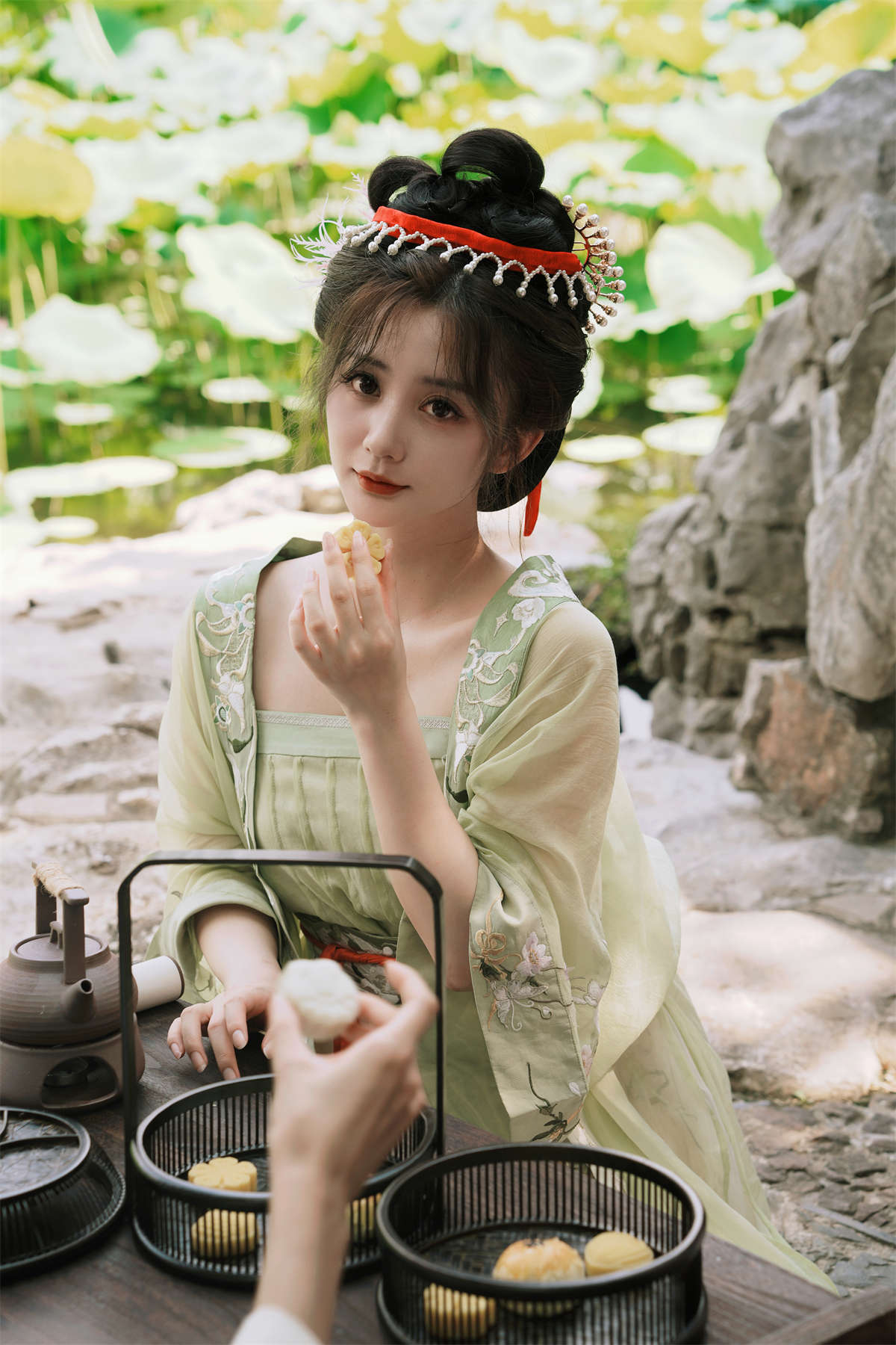 YITUYU艺图语 2023.06.28 游园惊梦 Conkon控控&一只柚柚柚柚柚子&兔子Zzz不吃胡萝卜&贰加六插图1