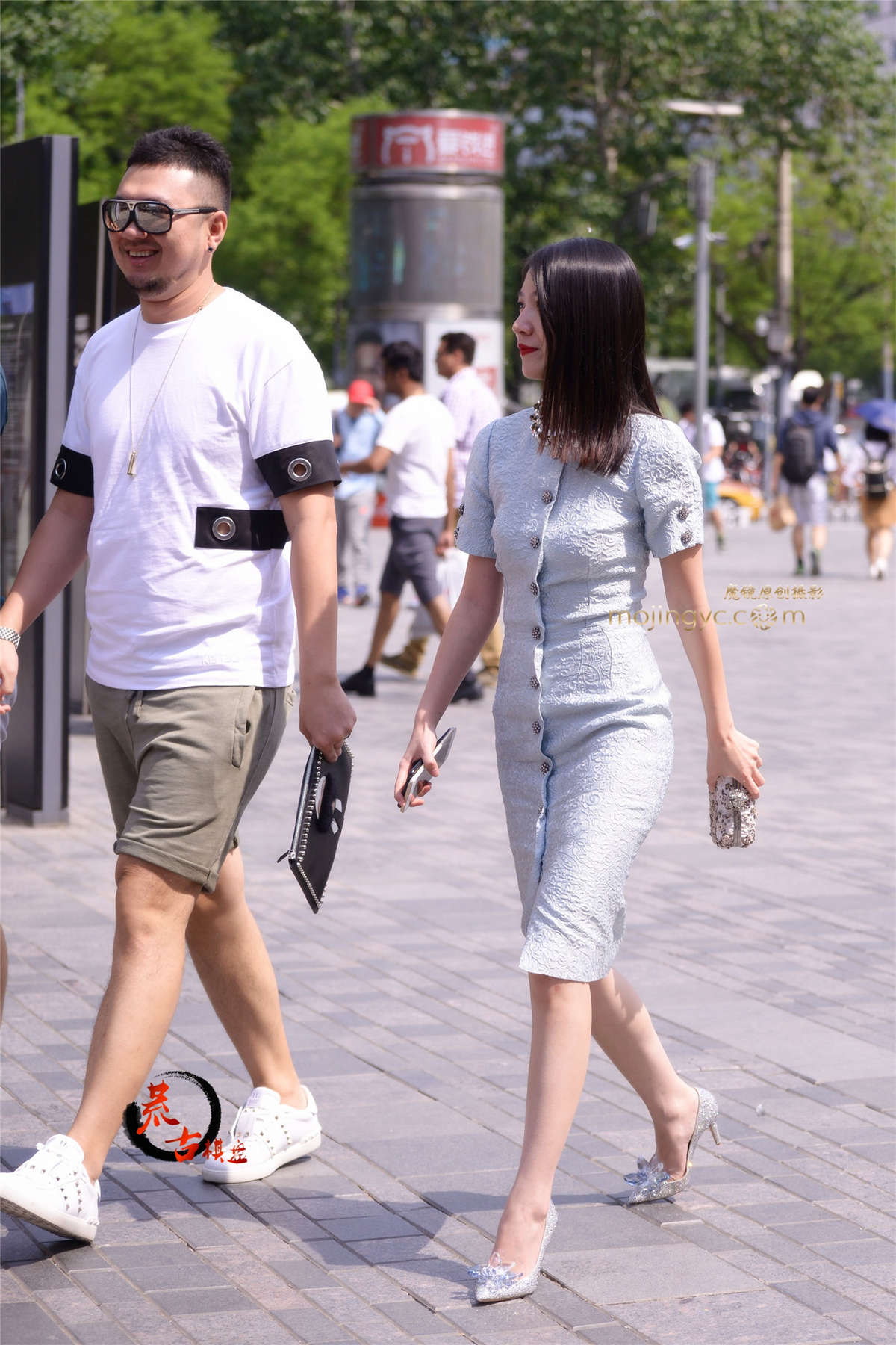 5-13紧身裙美女（12p）-日更街拍