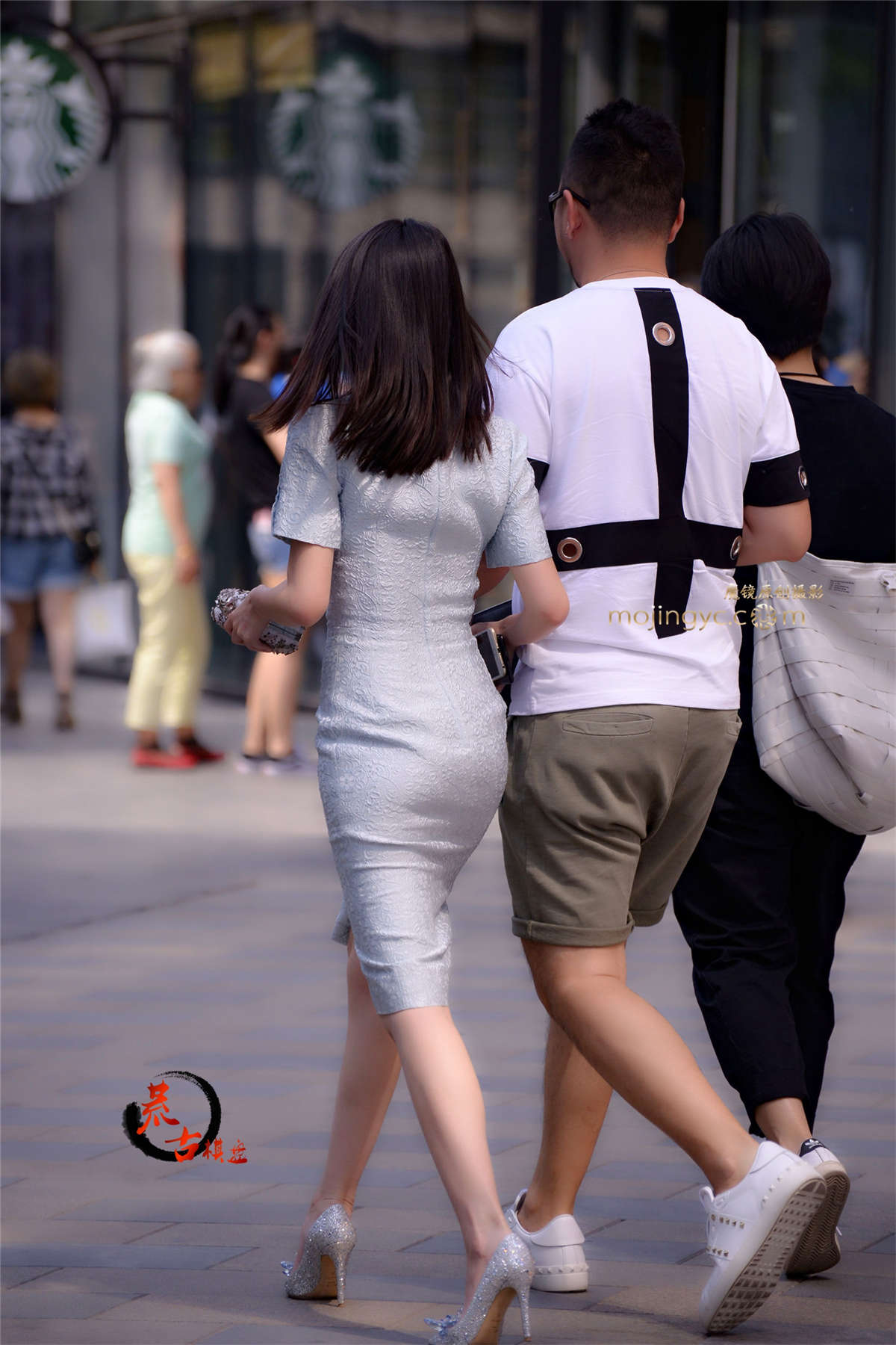 图片[2]-5-13紧身裙美女（12p）-日更街拍