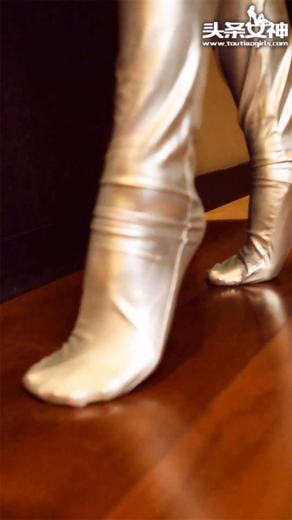 TouTiao头条女神 2017.03.09 樊安妮 女宠银娃花絮视频插图1