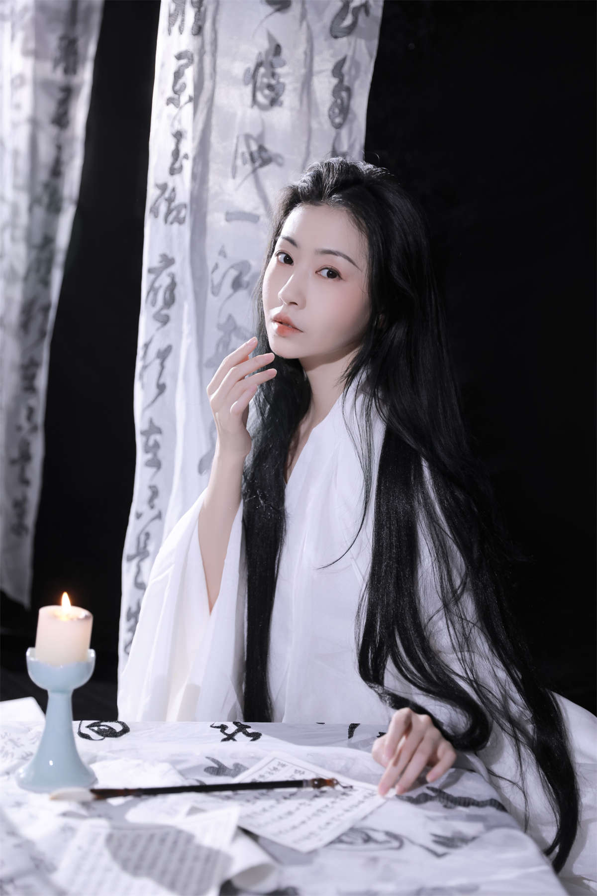 YITUYU艺图语 2023.01.02 提笔写月 媛媛月舞插图1