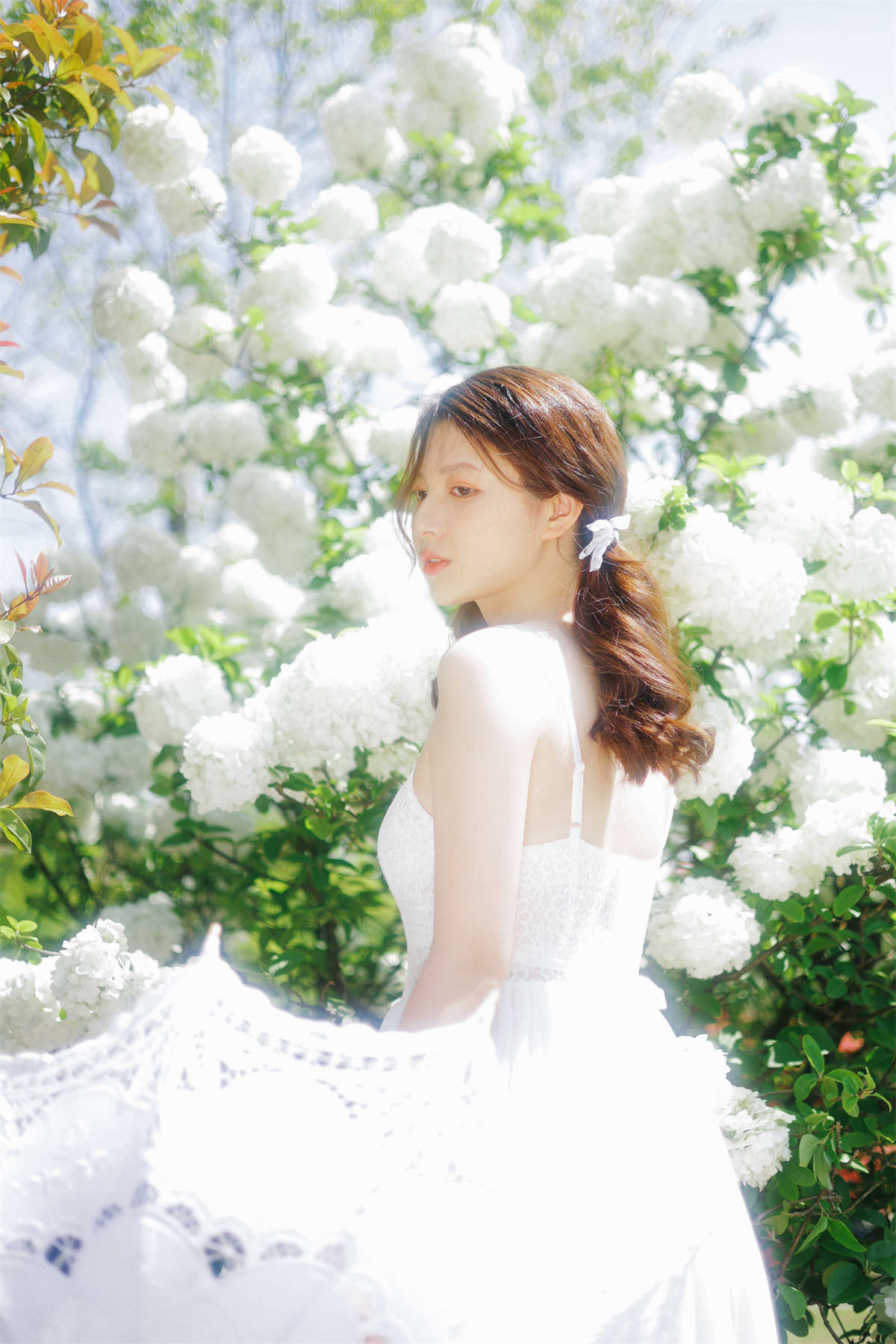 YITUYU艺图语 2023.05.23 人间四月天 李悦-日更街拍