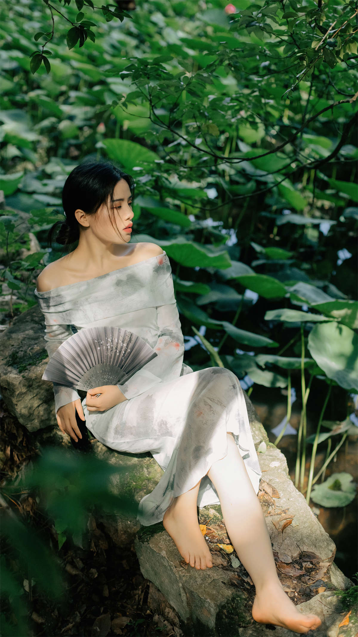 YITUYU艺图语 2024.10.01 夏荷 安妮插图1