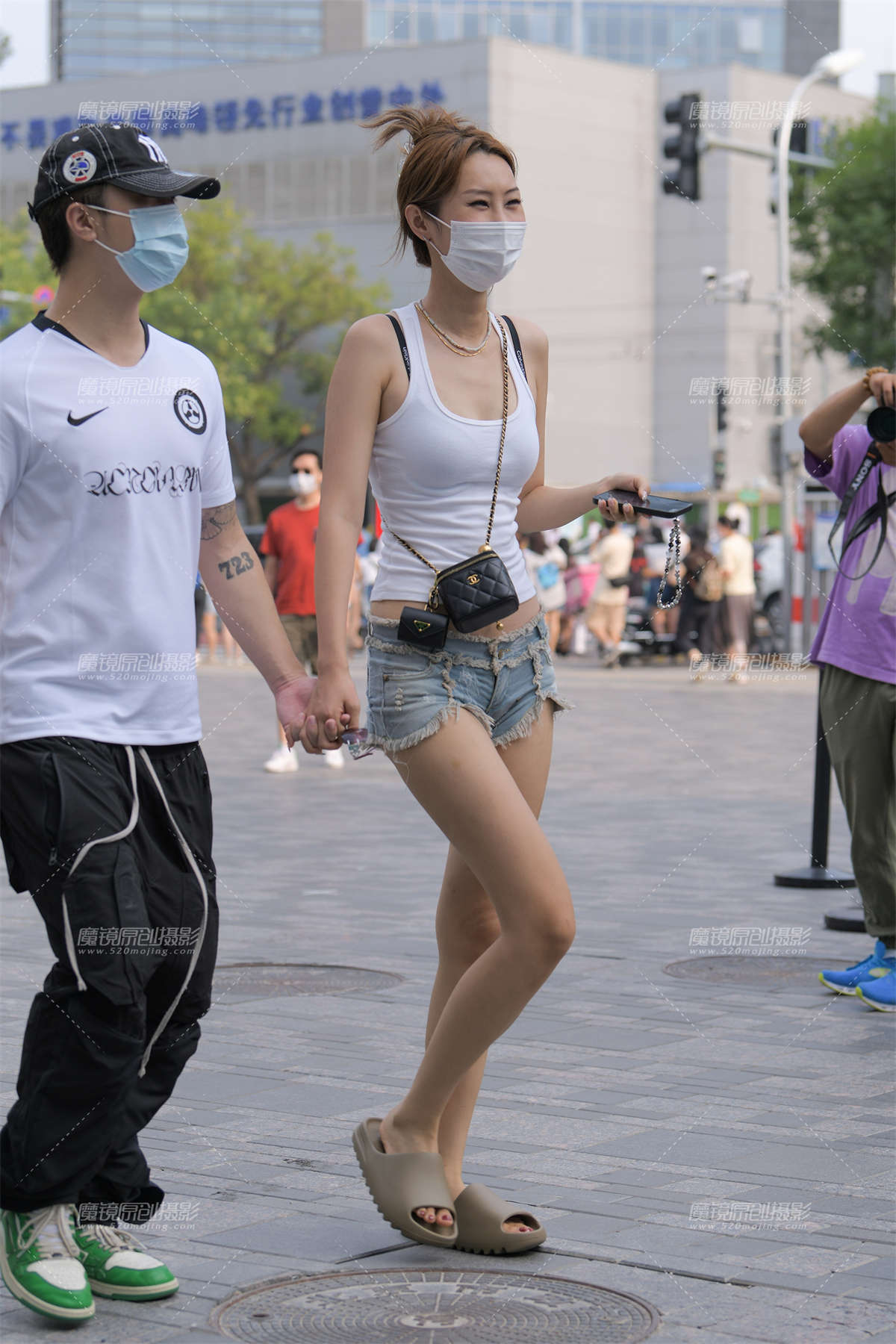 牛仔短裤-日更街拍