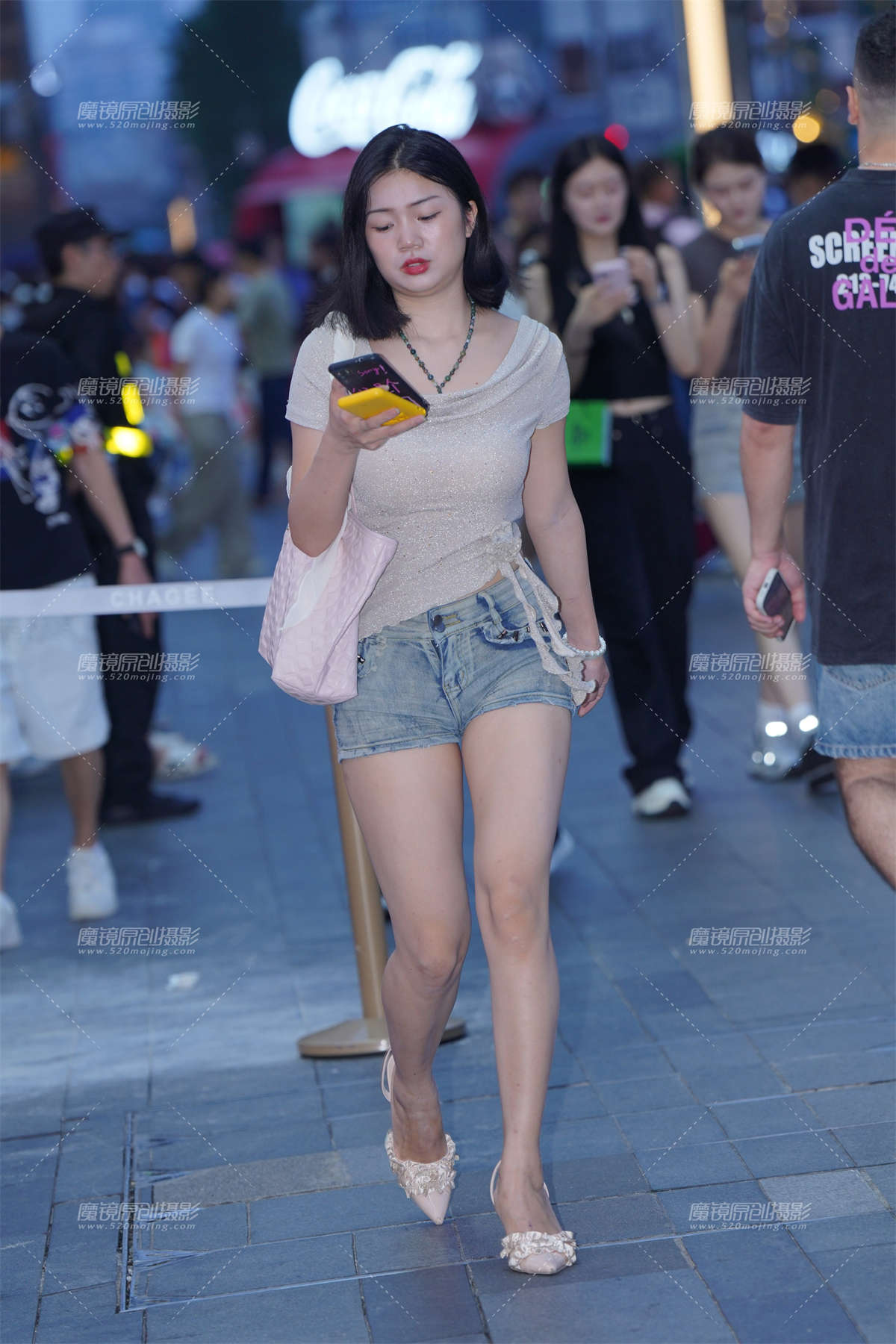 图片[2]-热裤-日更街拍