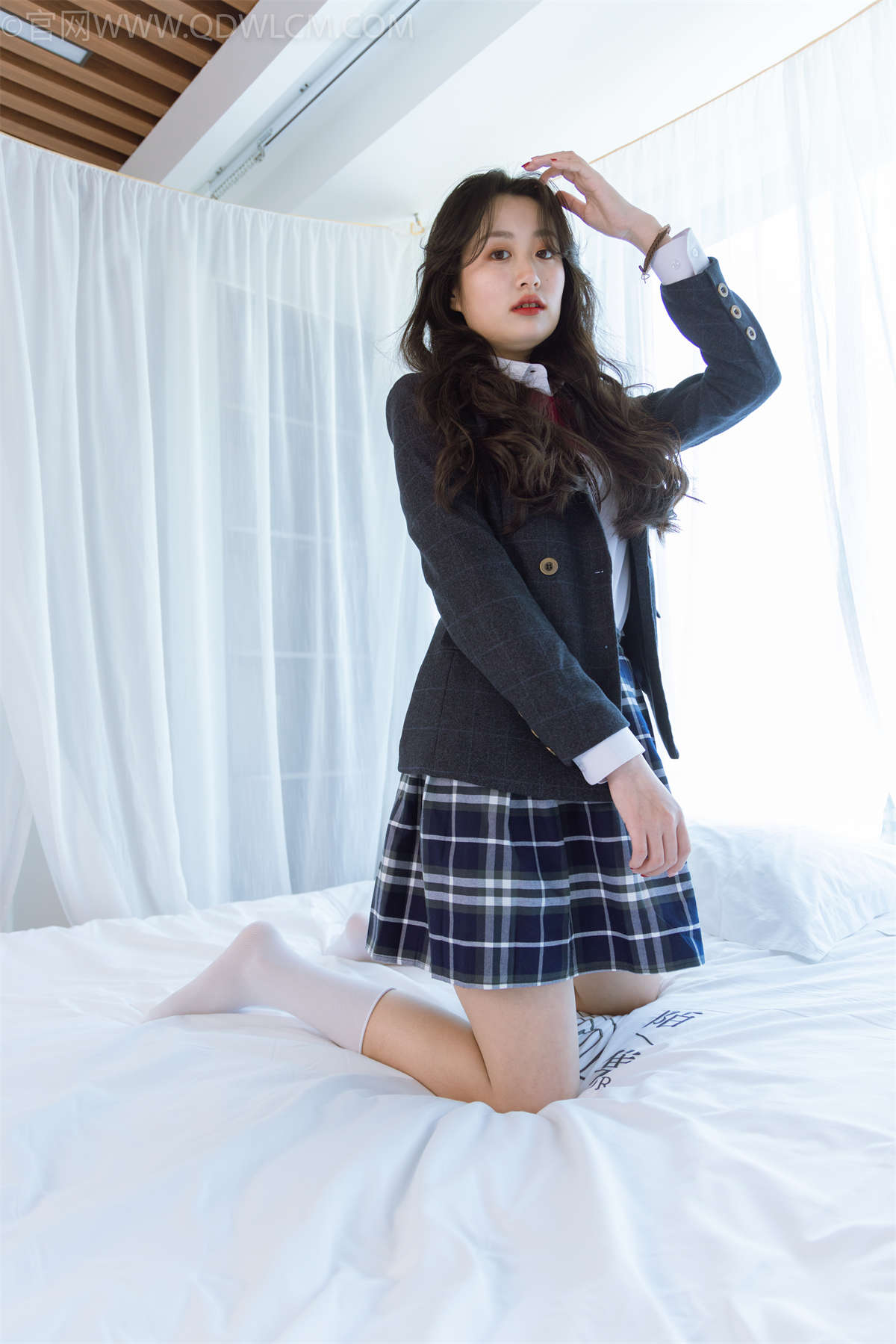 物恋传媒 NO.1100 小敏-学院风-日更街拍