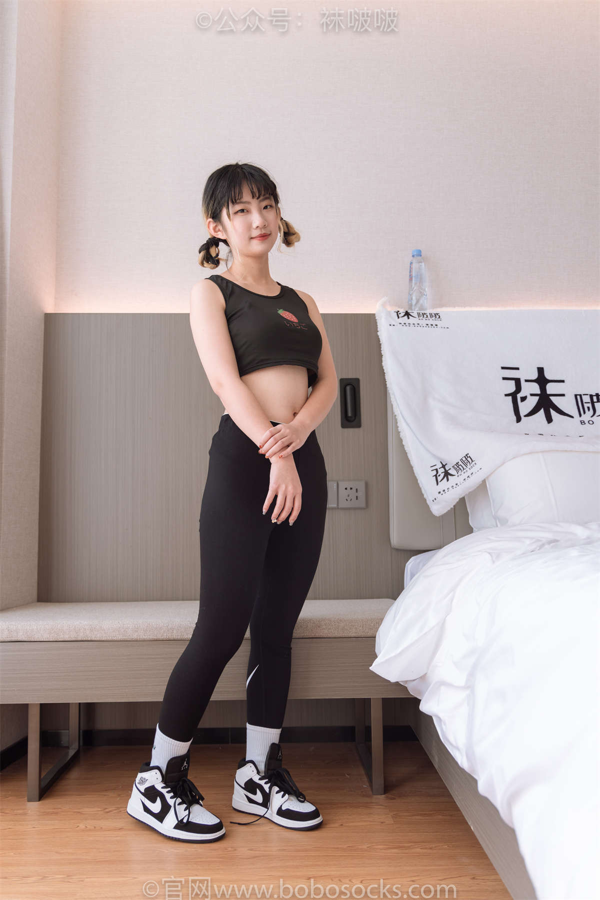 图片[2]-袜啵啵 No.059 砂糖-AJ板鞋、白棉袜、裸足 花絮版-日更街拍