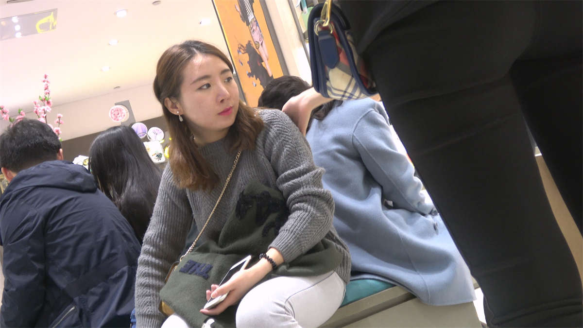 图片[2]-踮起脚尖来试鞋-日更街拍