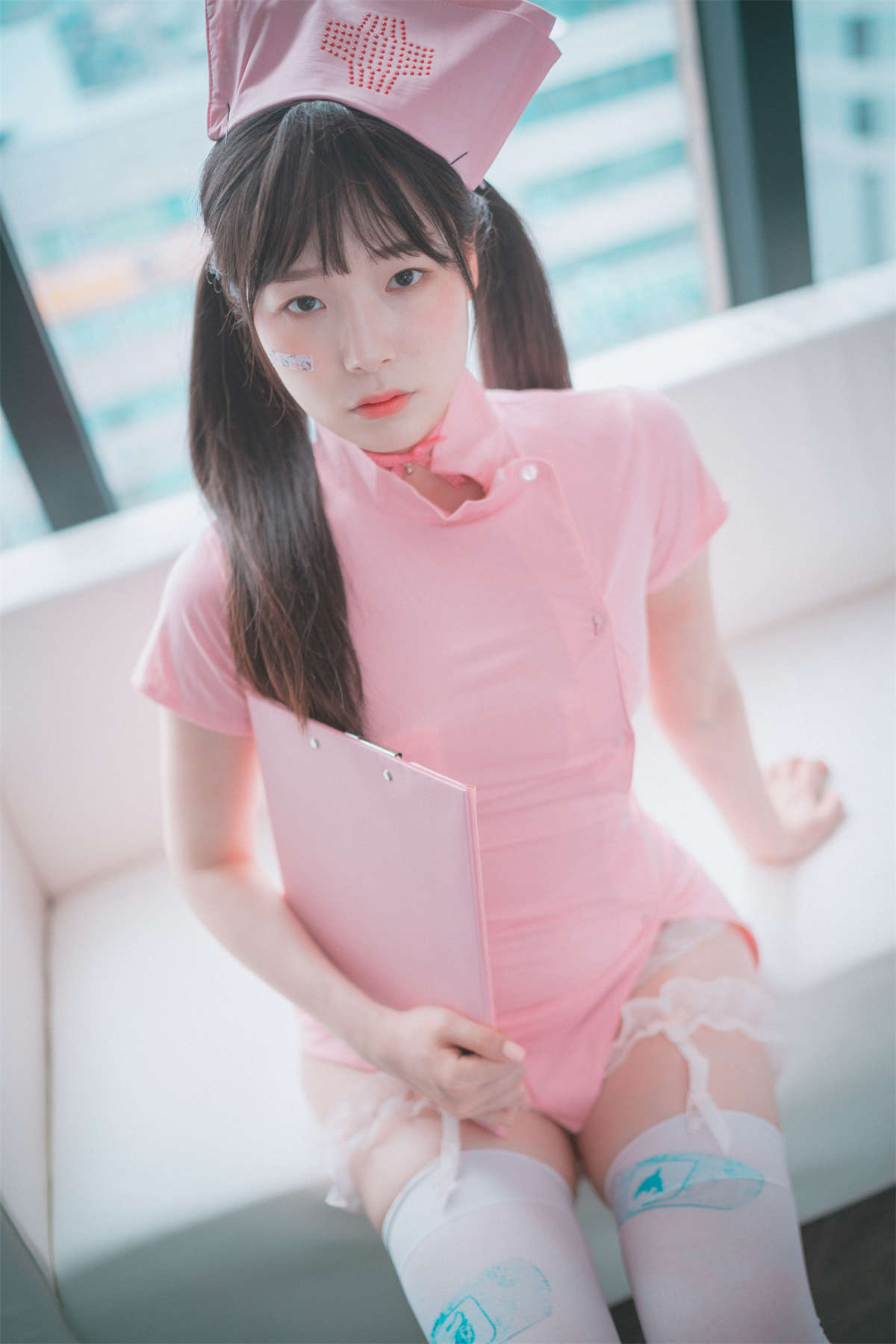 图片[2]-[DJAWA] PIA – Nursing Overtime-日更街拍