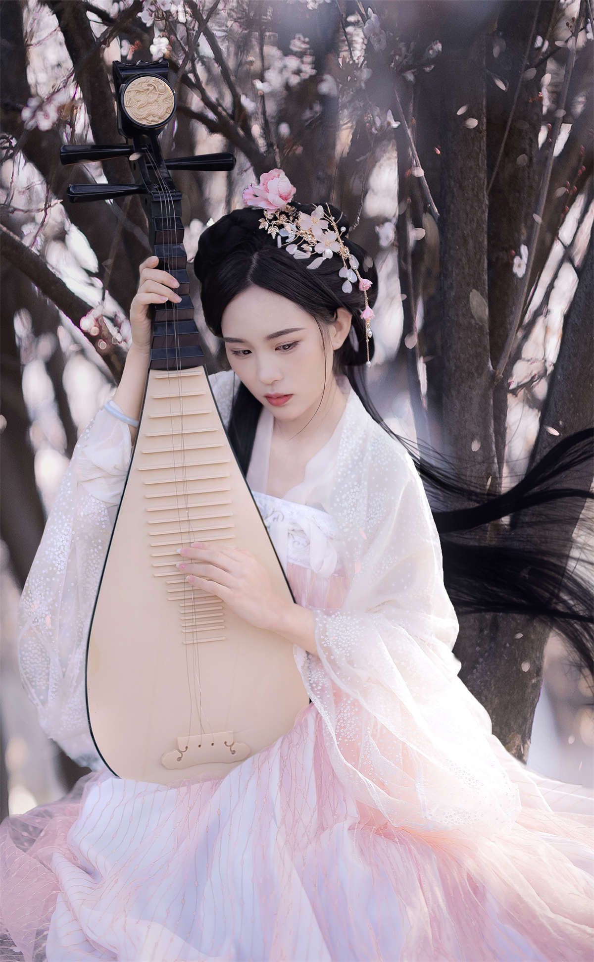 图片[2]-YITUYU艺图语 2022.04.25 红叶李 缱绻馥郁--日更街拍