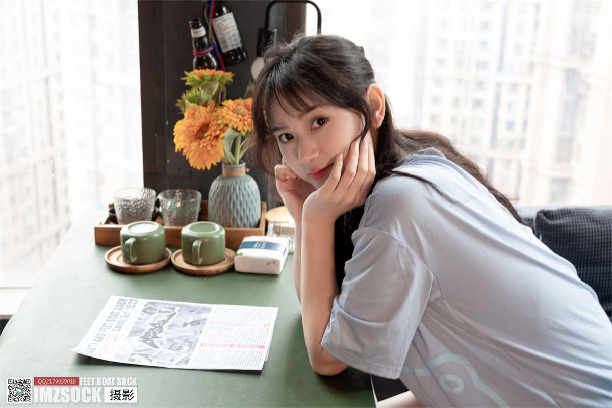 MZSOCK-2023 No.006 梦瑶初次见面-日更街拍