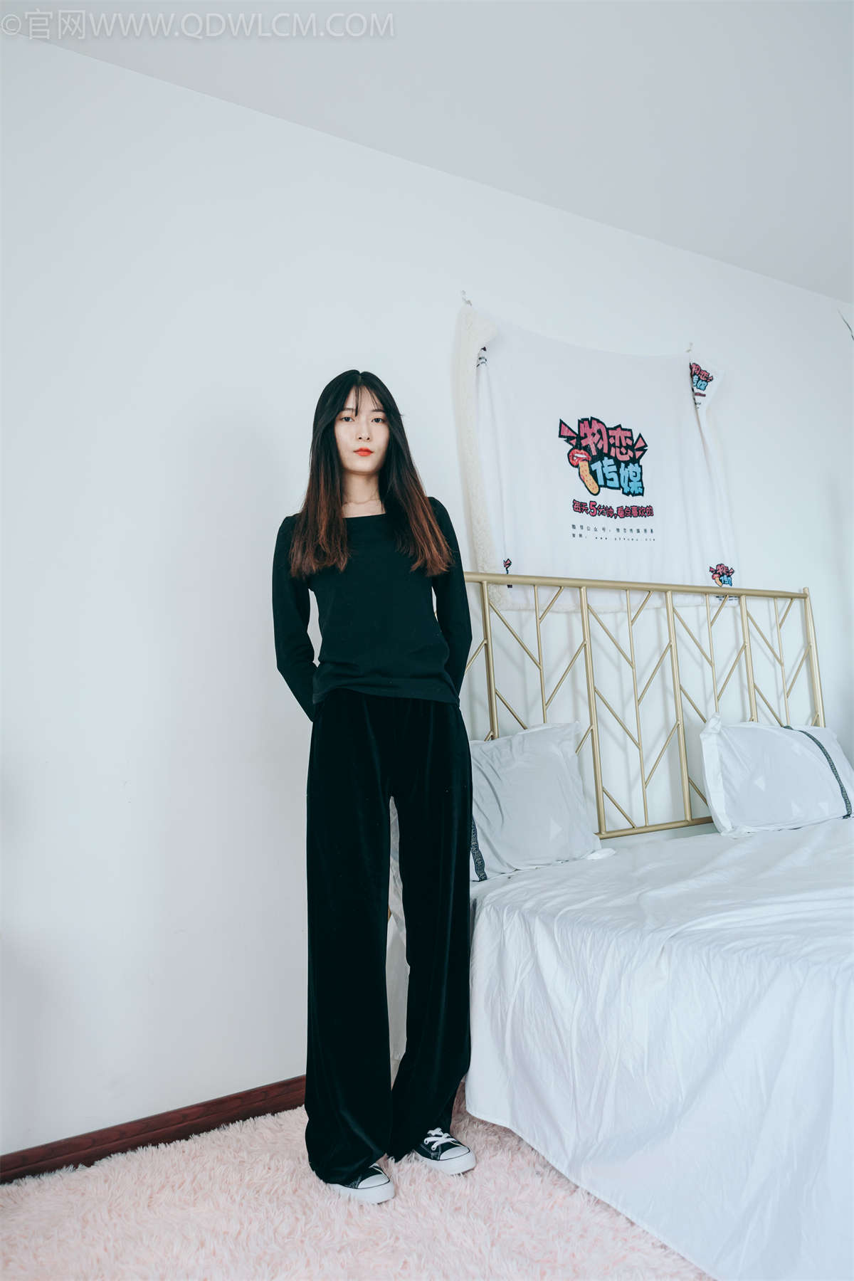 图片[2]-物恋传媒 NO.1101 猫耳-黑色精灵-日更街拍