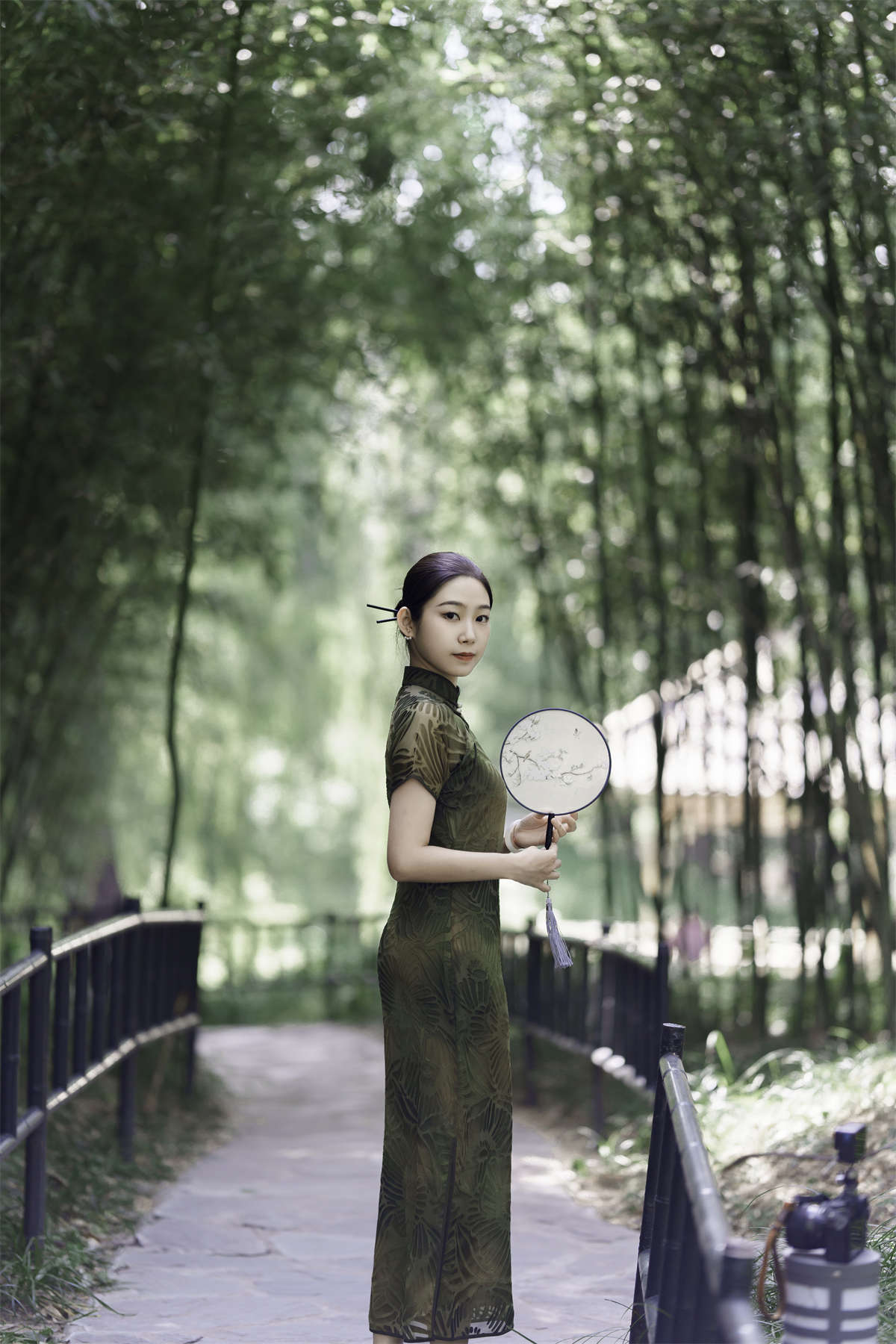 YITUYU艺图语 2022.10.28 旗袍少女 喷火鹅-日更街拍
