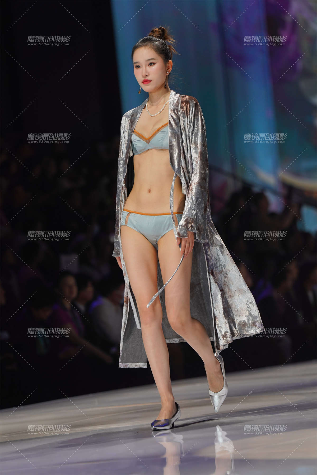 图片[2]-内衣秀-日更街拍