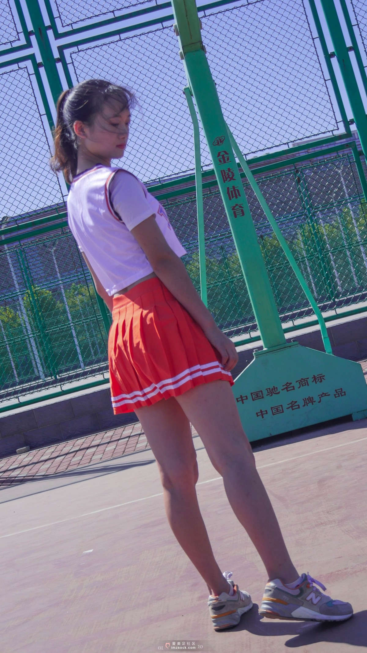 图片[2]-MZSOCK-2018 No.310 娜娜-日更街拍