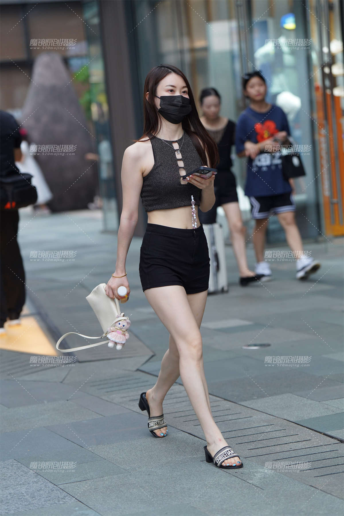 图片[2]-热裤美眉-日更街拍