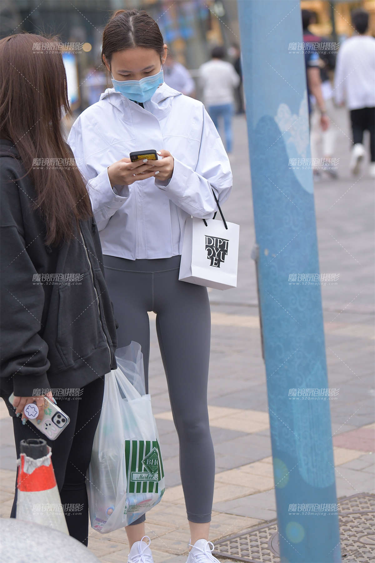 【红石赛贴】性感灰色瑜伽裤-日更街拍