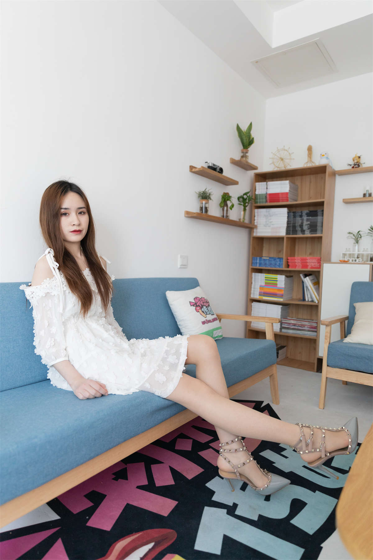 图片[2]-物恋传媒 NO.803 草莓-风雨同光-日更街拍