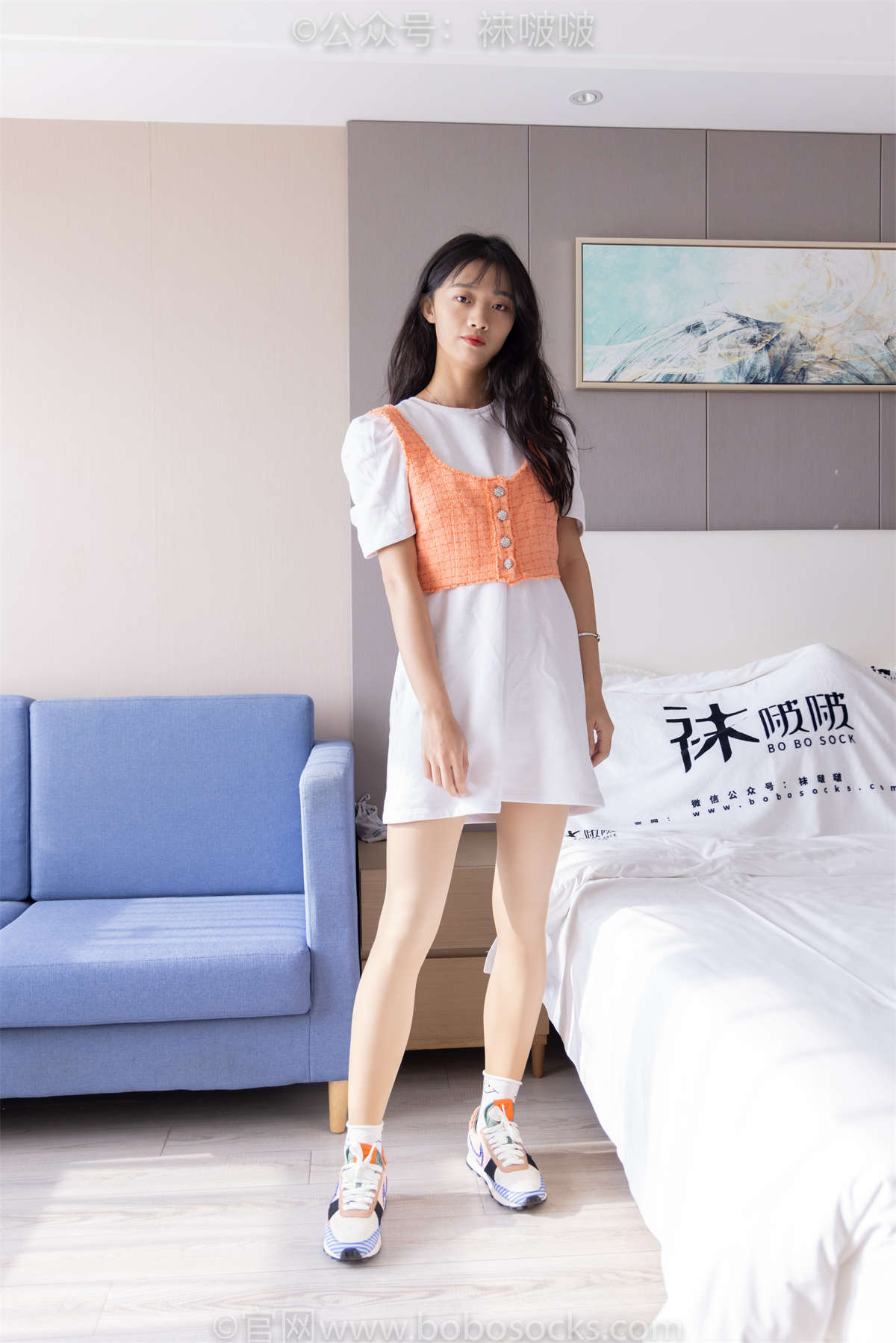 图片[2]-袜啵啵 No.062 涵涵-运动鞋、白棉袜、厚肉丝（脚尖加固款…-日更街拍