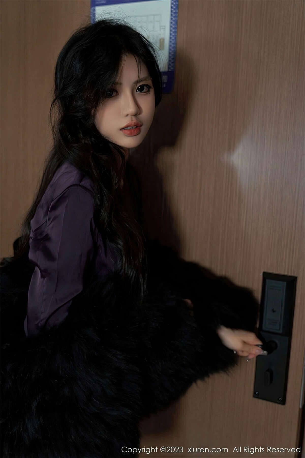 Xiuren秀人网 2023.04.27 No.6649 浅浅-日更街拍