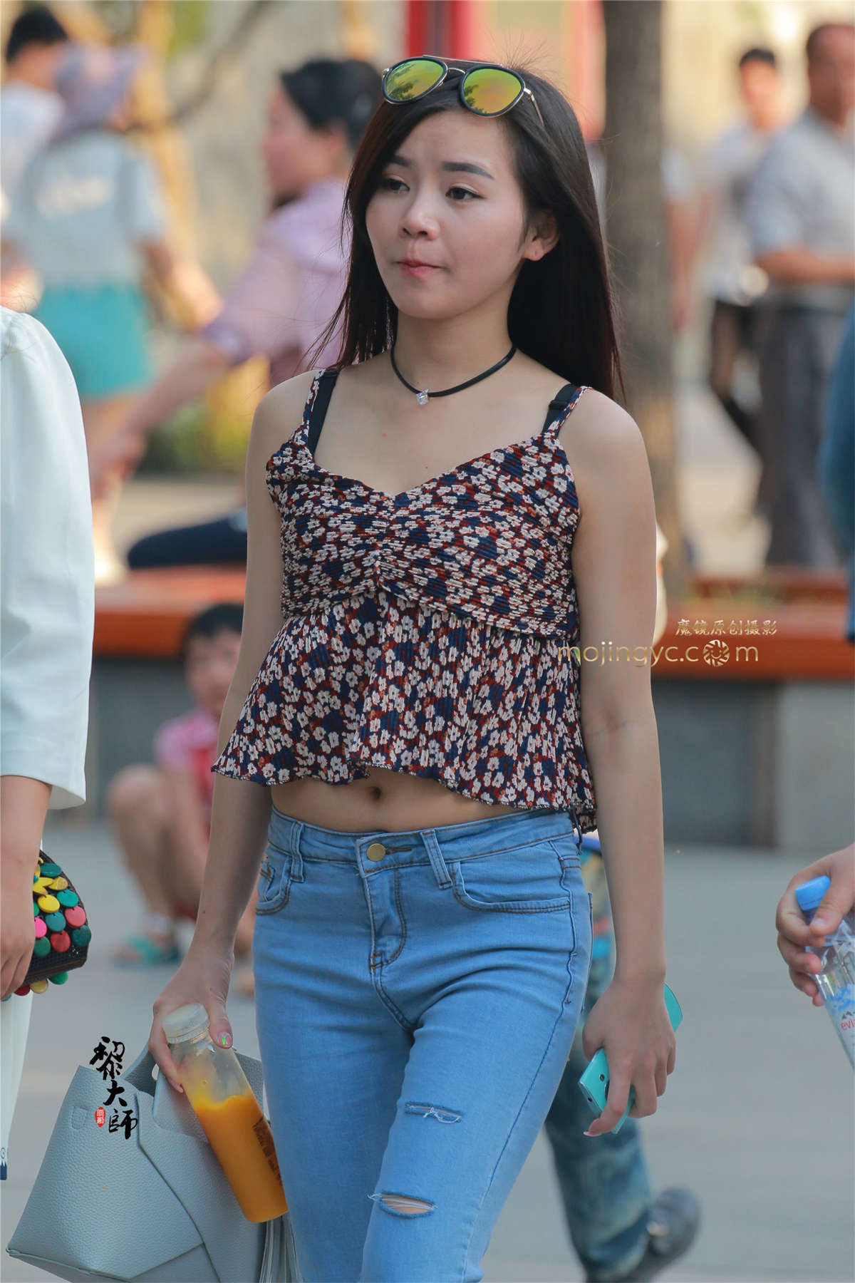 图片[2]-两个诱人的美腰（15P）-日更街拍