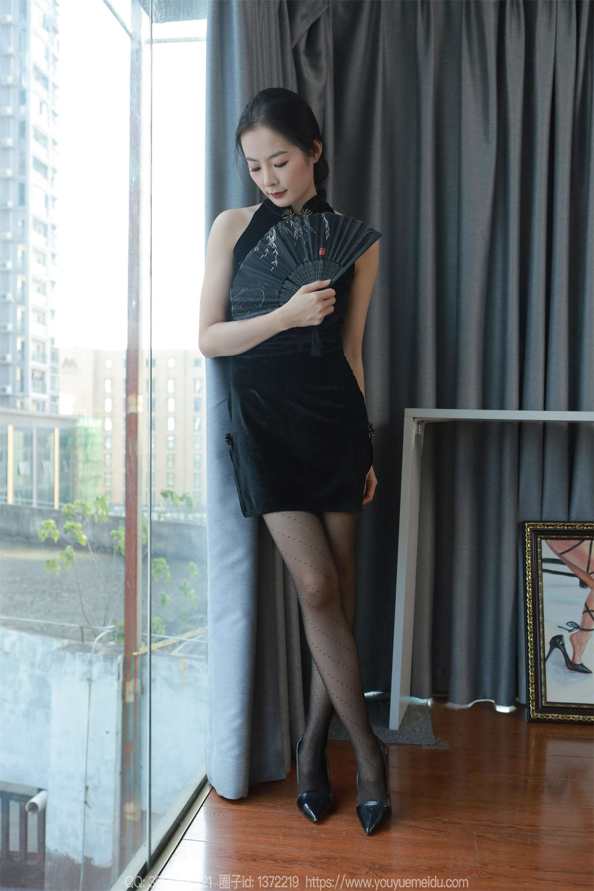 IESS异思趣向 2024.12.17 丝享家1926：小金 黑色旗袍-日更街拍