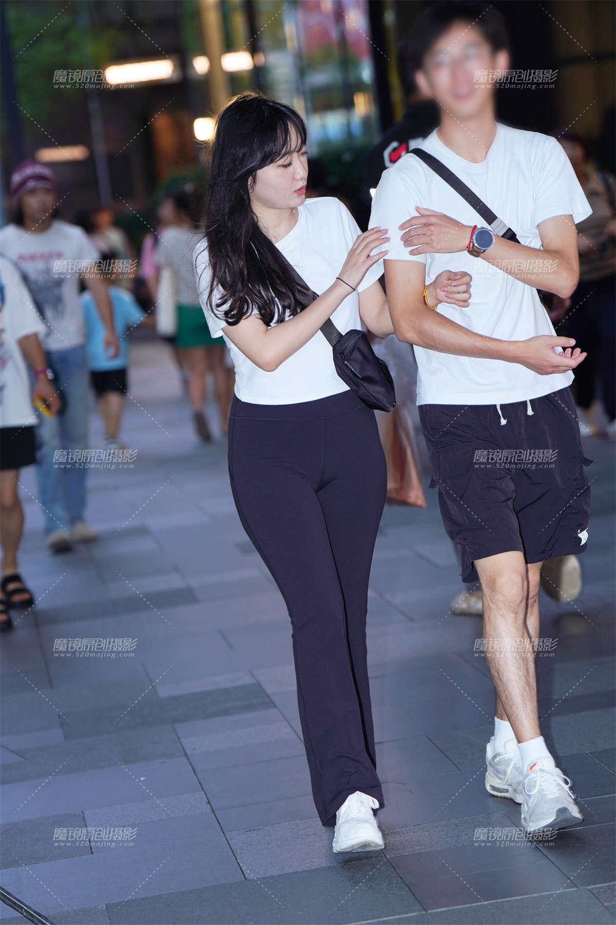 图片[2]-瑜伽裤女友-日更街拍