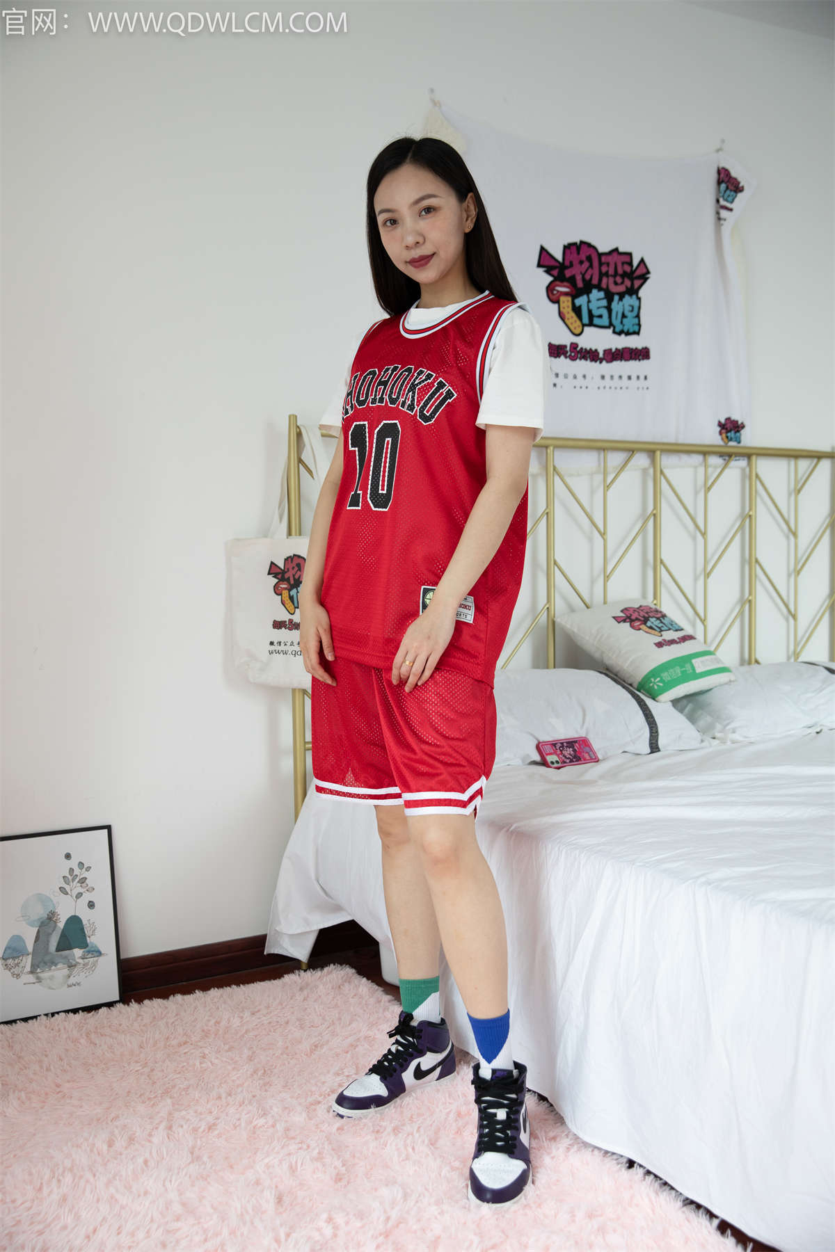 物恋传媒 NO.1356 森森-摇曳的光（盲盒2）-日更街拍