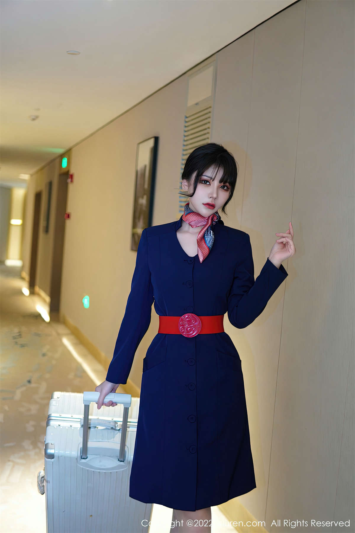 Xiuren秀人网 2022.12.27 No.6048 桃桃子-日更街拍