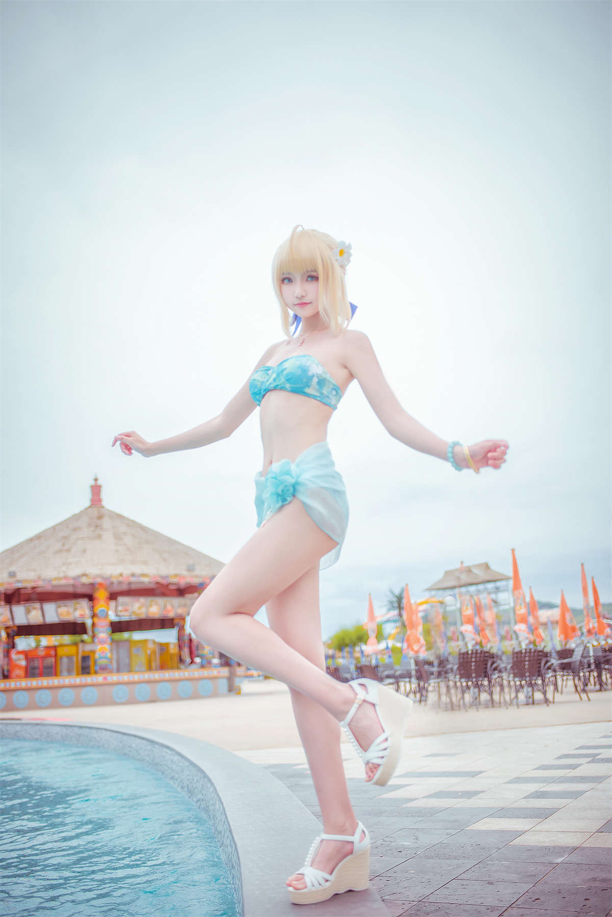 图片[2]-这个泡泡就是逊啦 阿尔托莉雅泳装-日更街拍