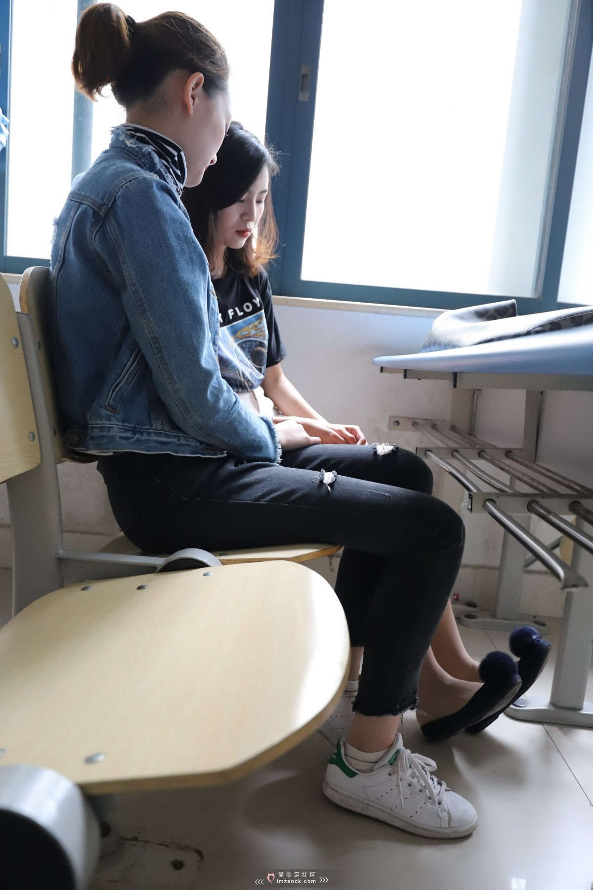 MZSOCK-2018 No.313 西瓜最新肉丝船袜三叶草【下】-日更街拍