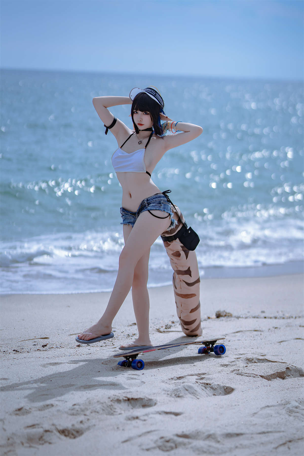 高产型Coser-二佐Nisa 方舟 森蚺泳装-日更街拍