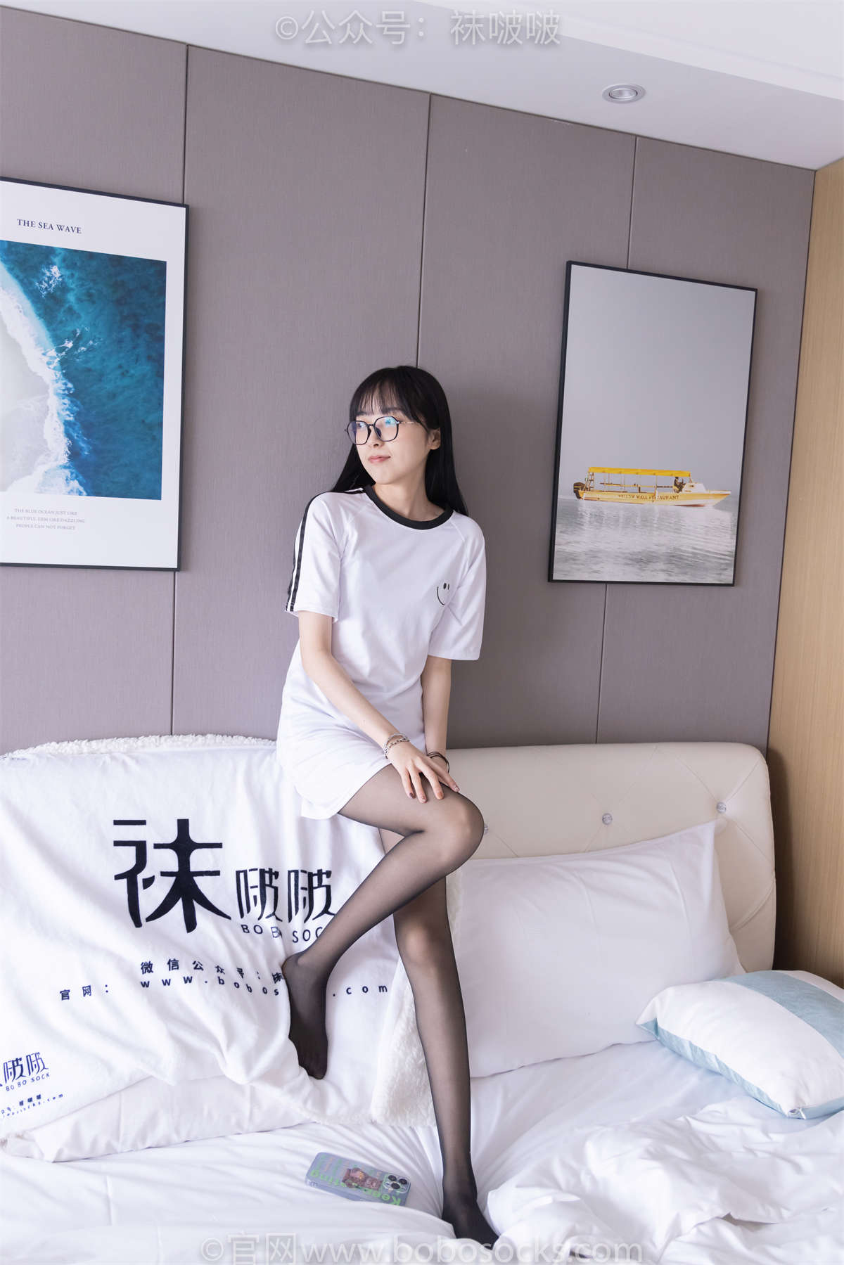 图片[2]-袜啵啵 No.067 稚予-匡威帆布鞋、黑丝（脚尖加固款）常规…-日更街拍